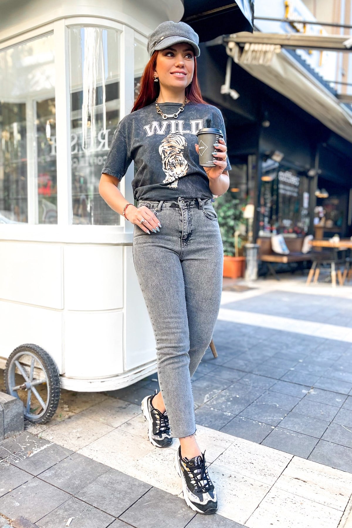 Yıkamalı Kaplan Detaylı Tshirt