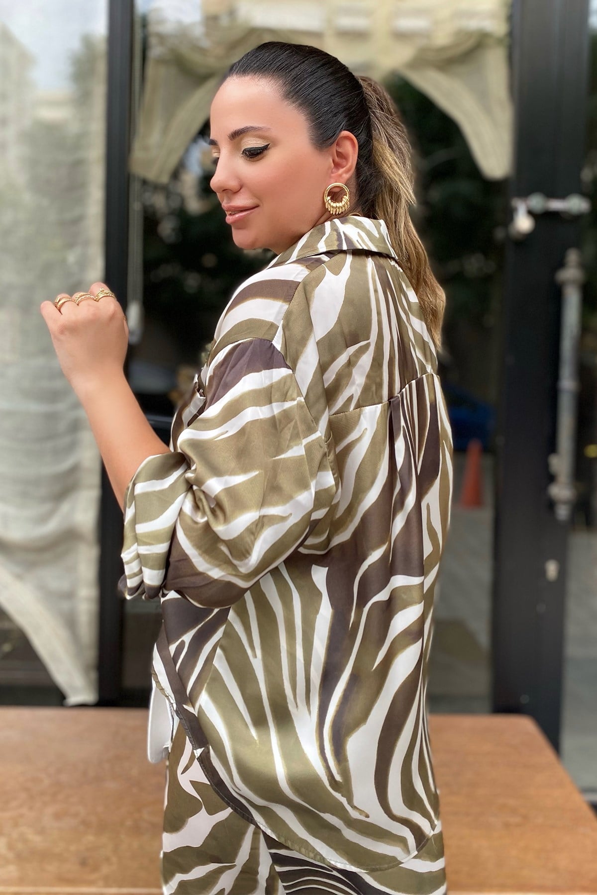 Zebra Desen Yeşil Gömlek