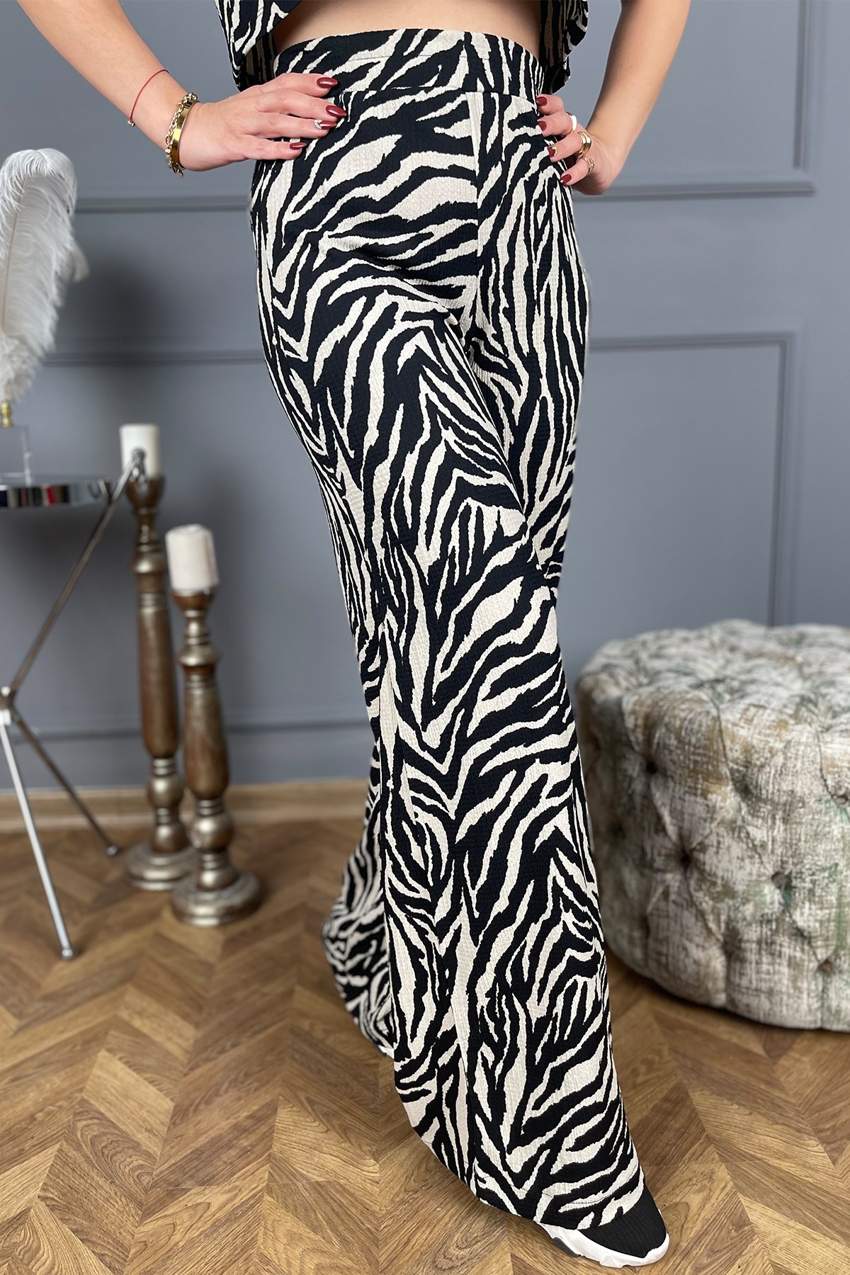 Zebra Desenli Pantolon Takım
