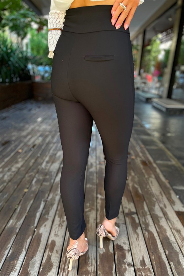 Siyah Korseli Ultra Yüksek Bel Dar Paça Kumaş Pantolon - KAYA SISTERS