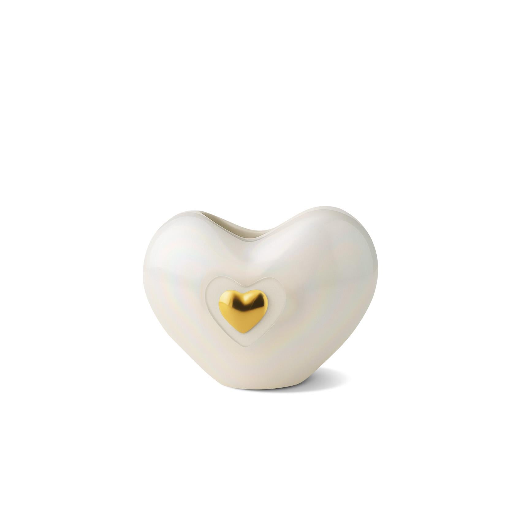 Heart Small Vase with Gold Detail 