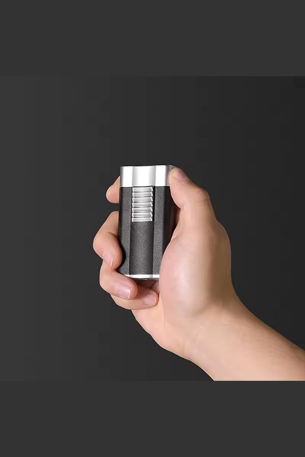 Guevara Gunmetal-Gümüş Perde Alev Metal Puro Çakmağı
