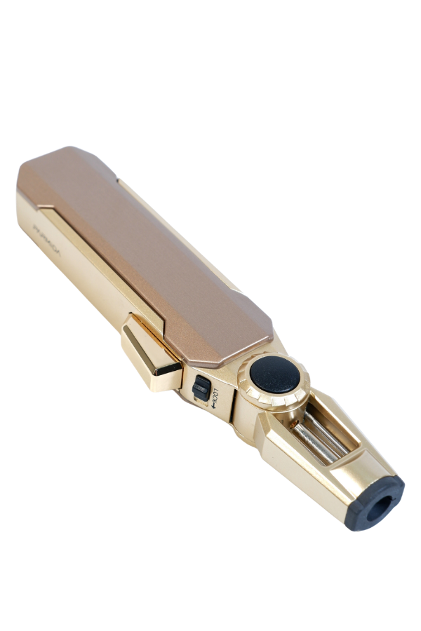 Parmida Tek Torch Pürmüz Oynar Başlıklı Gold Masa Tipi Metal Puro Çakmağı