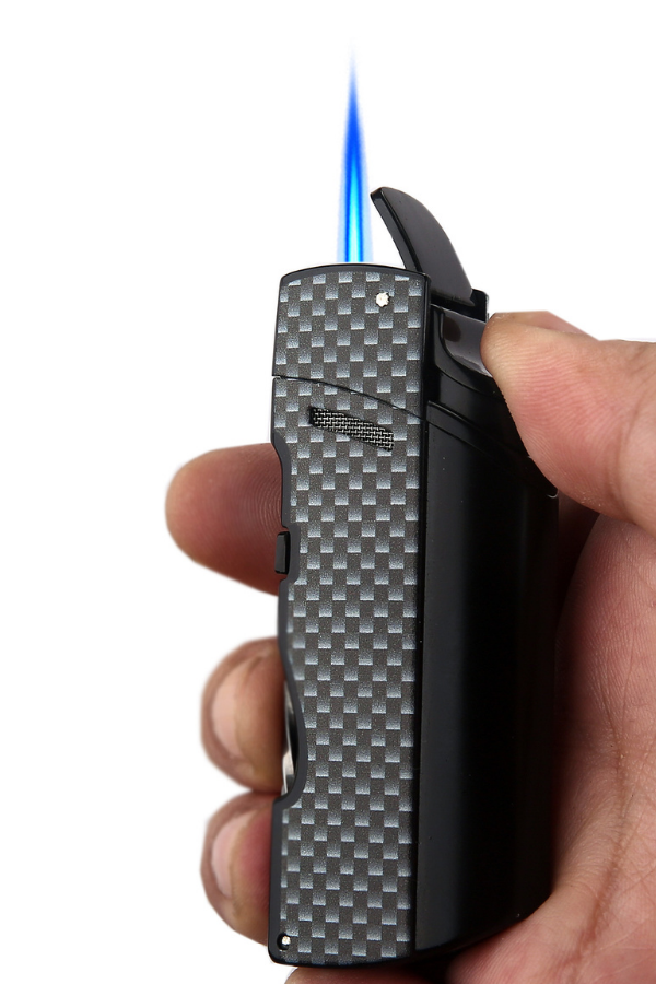 Quantoro Tek Torch Pürmüz Delicili/İğneli Siyah Karbon Desenli Metal Puro Çakmağı