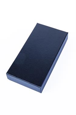 Cohiba Siyah Kesici Bölmeli Karbon Desenli Üçlü Deri Puro Kılıfı