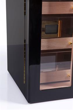 PremiumQuality Santa Rosa Siyah 4 Çekmeceli Sedir Humidor Puro Kutusu