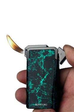 Quantoro Tek Torch Pürmüz / Soft Flame Yeşil Desenli Metal Puro Çakmağı