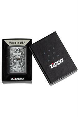 Zippo Çakmak 48122-098031 Skull Anchor Emblem