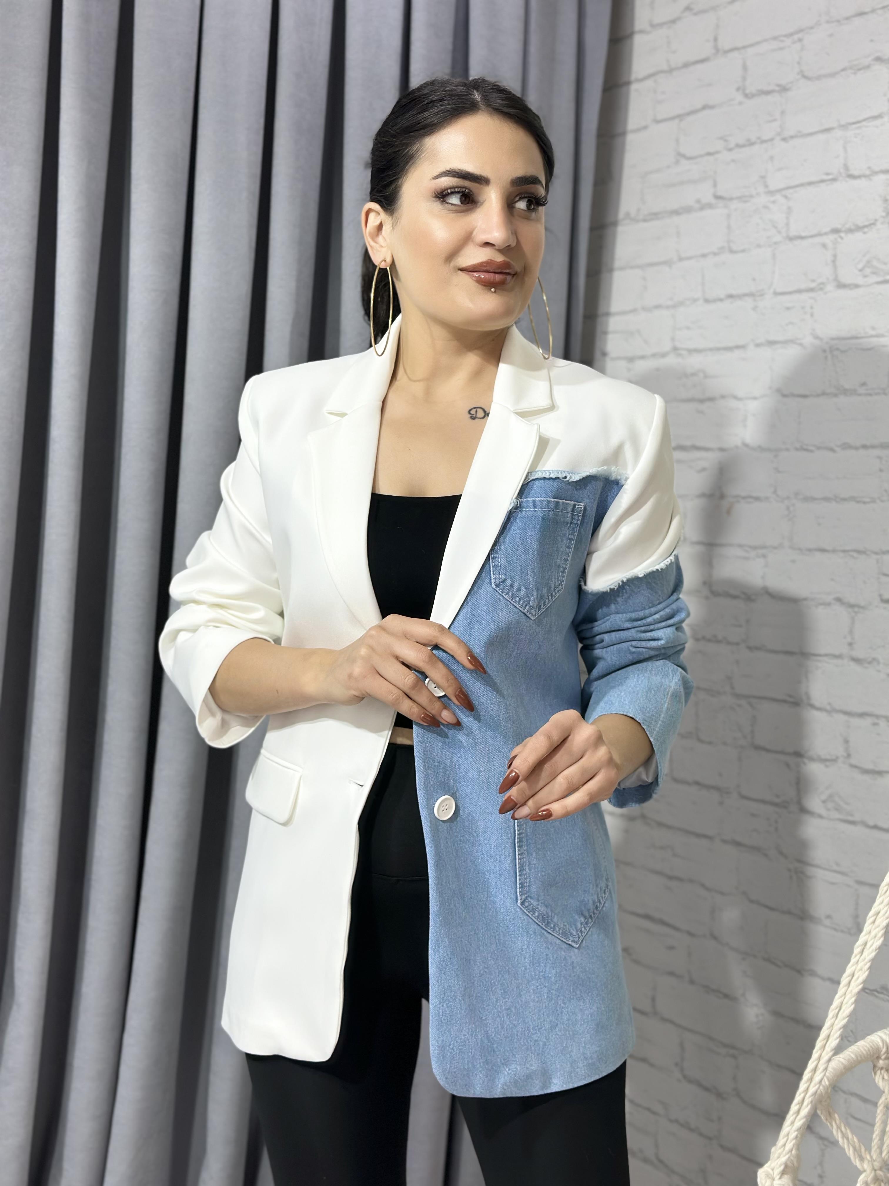 Beyaz Jean Detaylı Astarlı Cepli Ceket