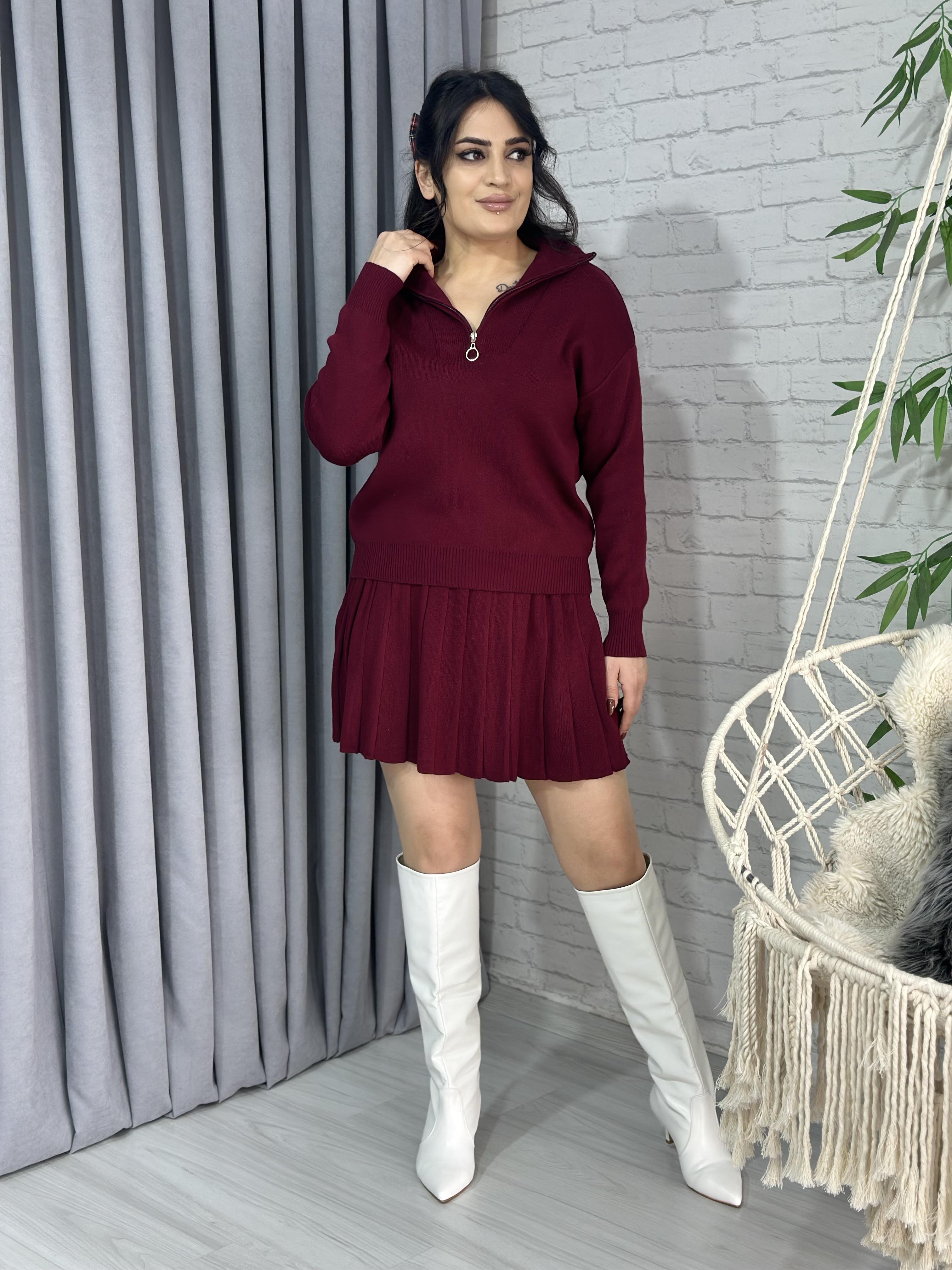 Bordo Pileli Etekli Triko Takım A200