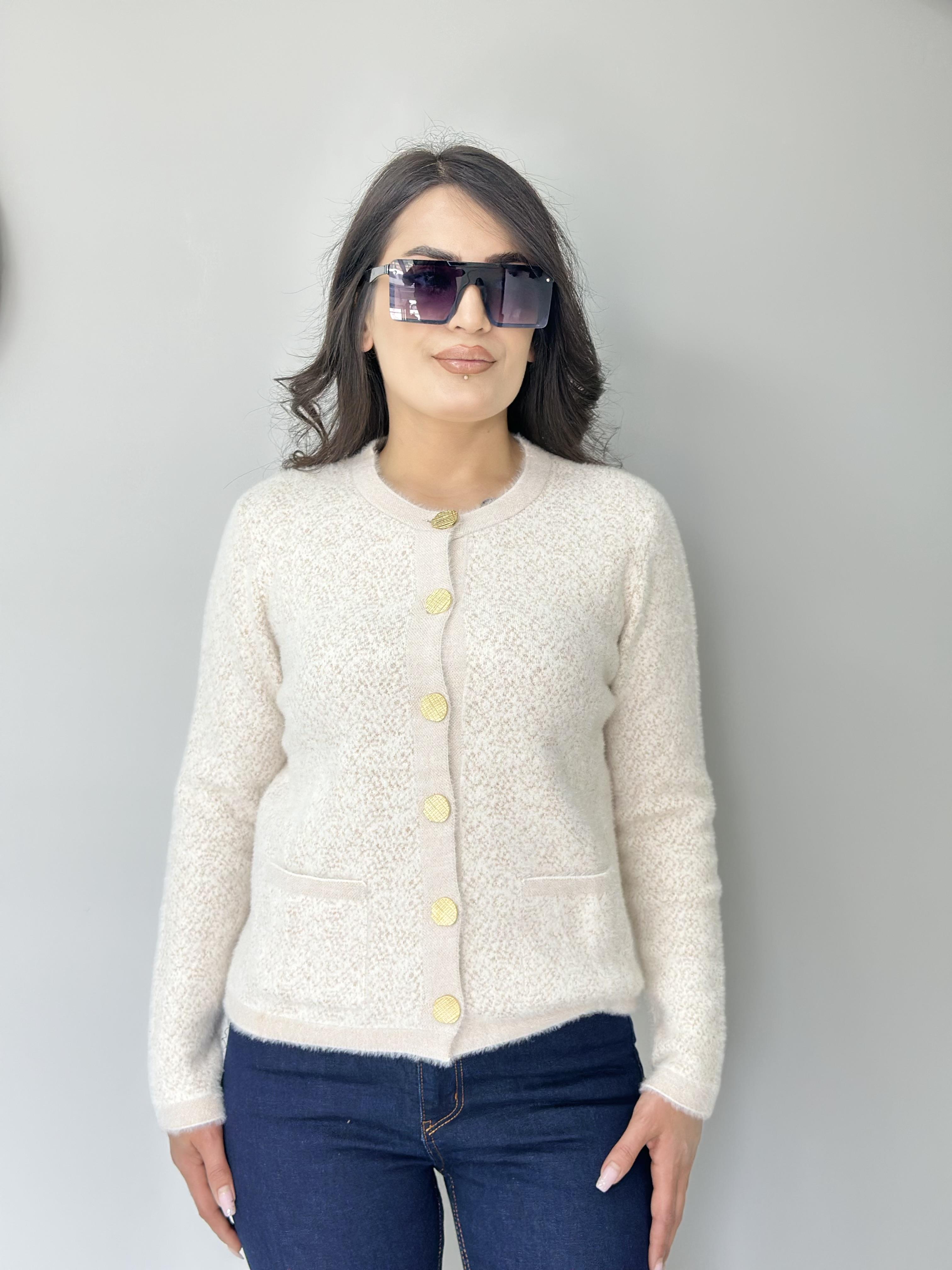 Cozy Ekru Gold Düğmeli Tüylü Premium Hırka A309