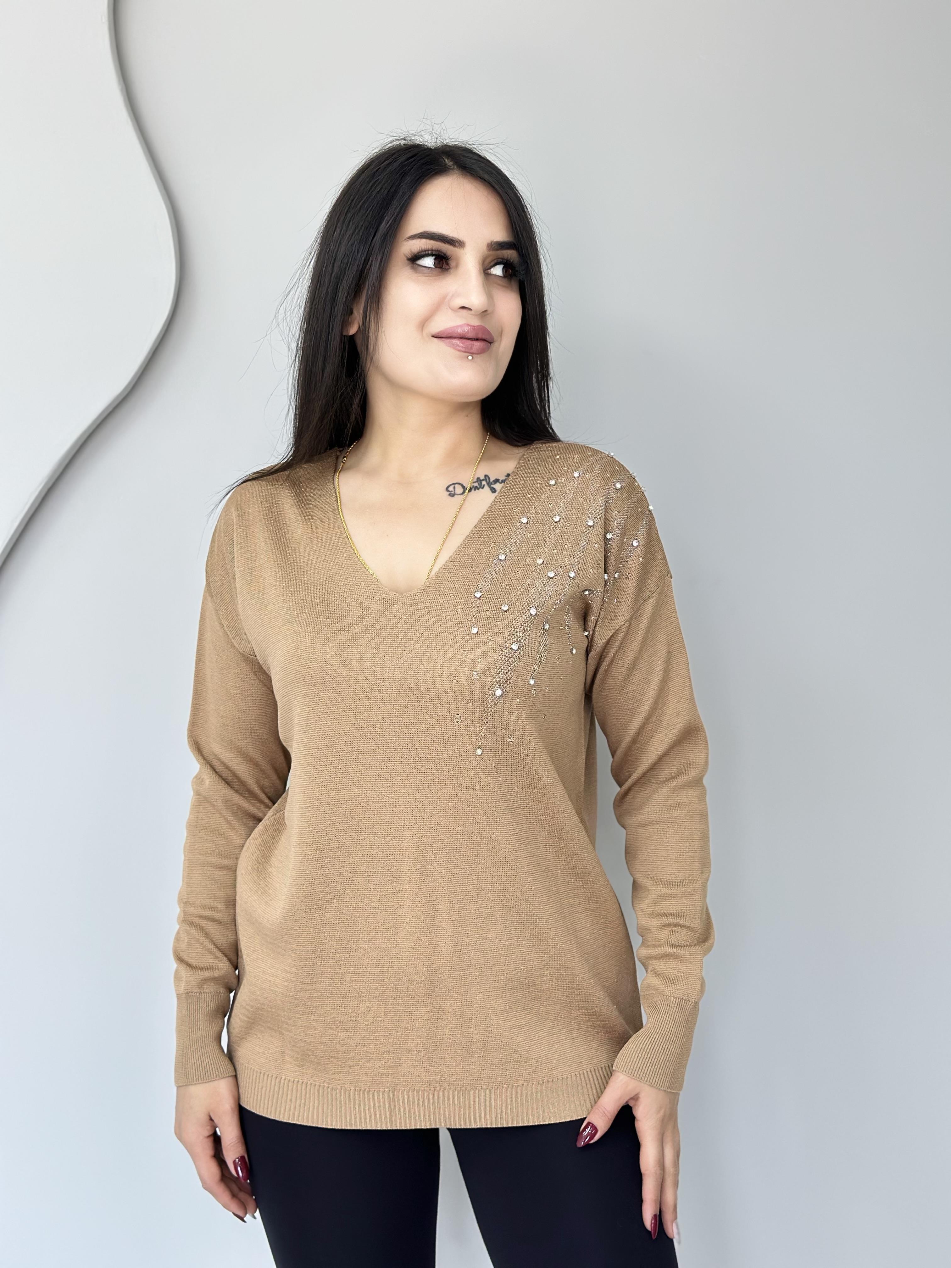 Glow Camel V Yaka Omzu Taş İşlemeli Triko Bluz A052