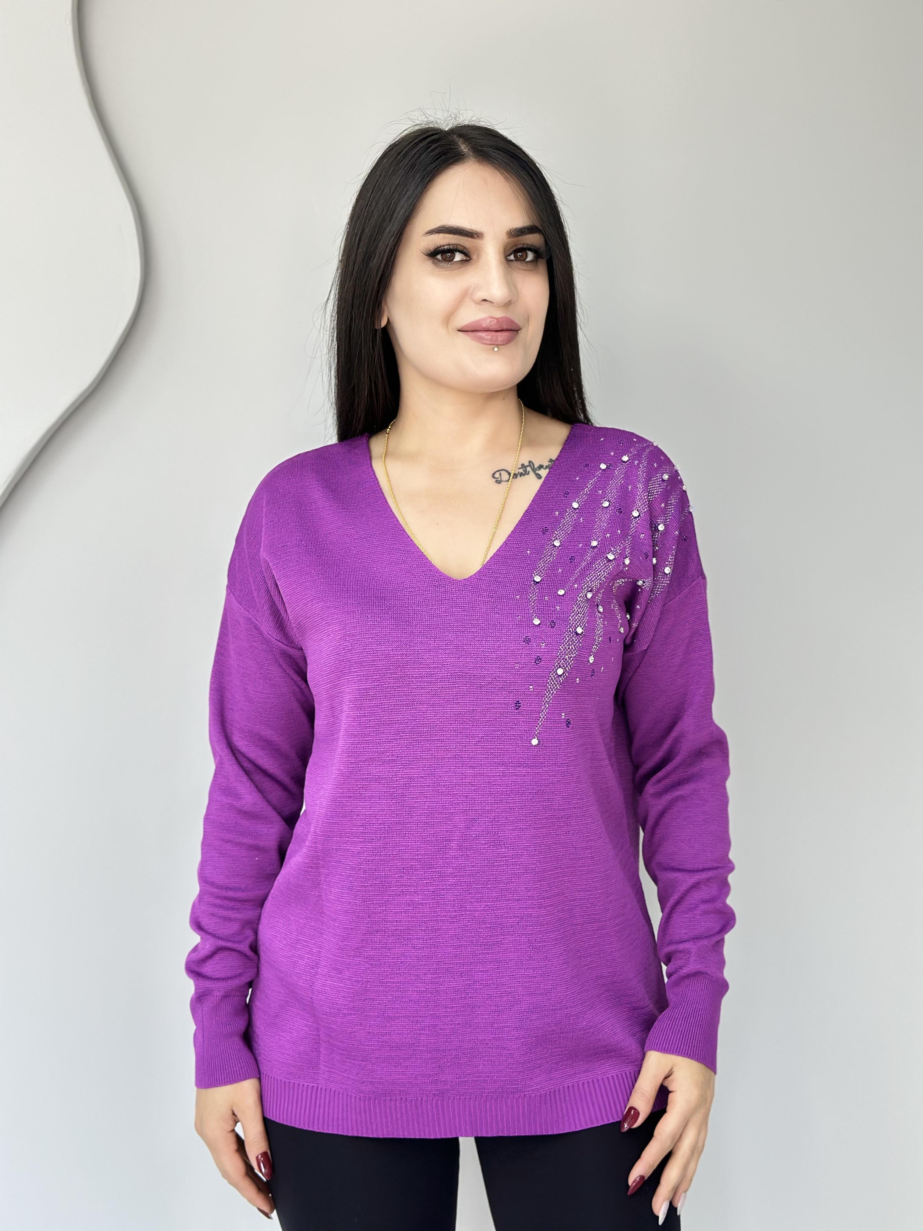 Glow Mor V Yaka Omzu Taş İşlemeli Triko Bluz A053