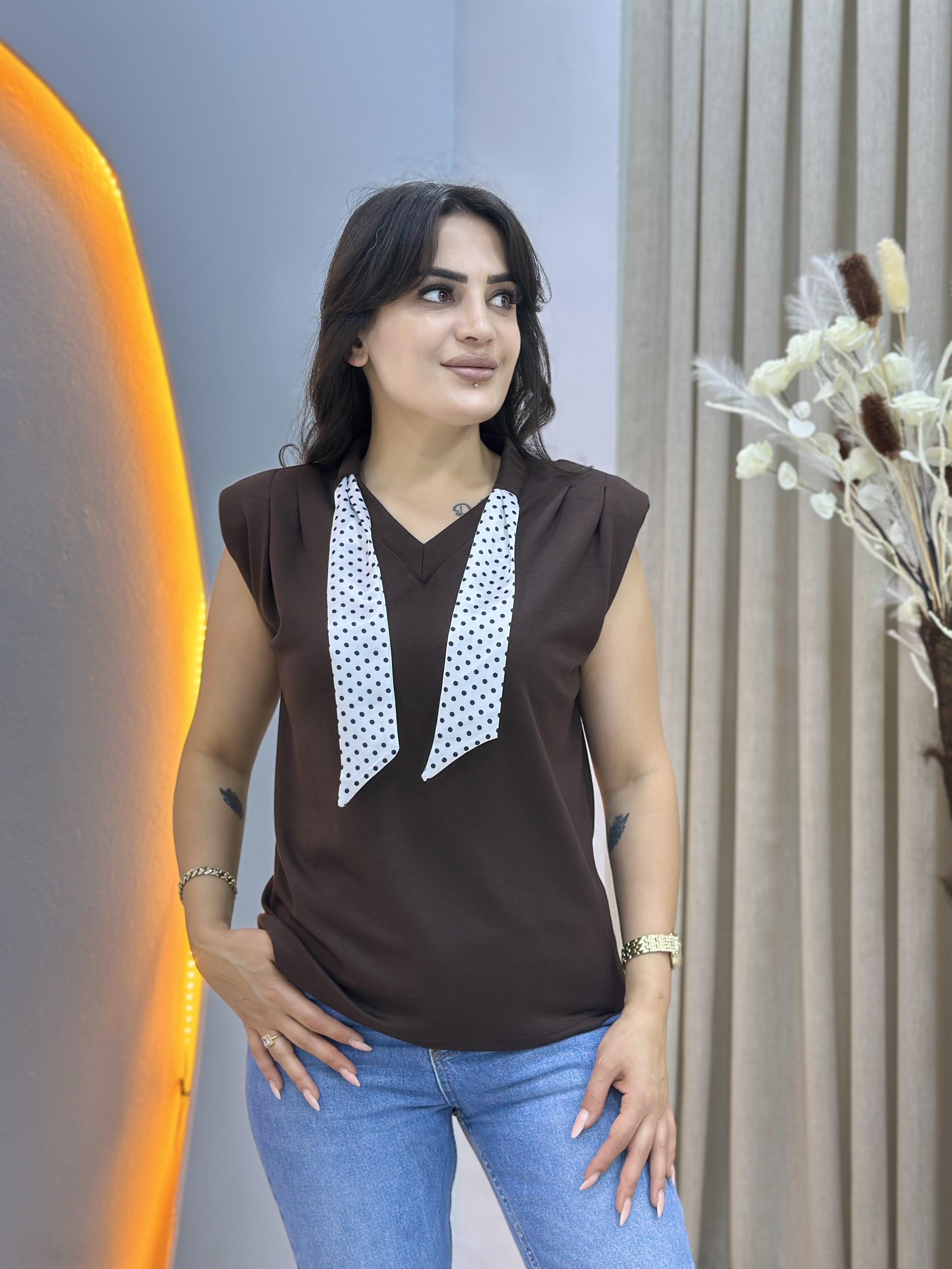 Lite Kahve V Yaka Fular Detaylı Vatkalı Bluz D139