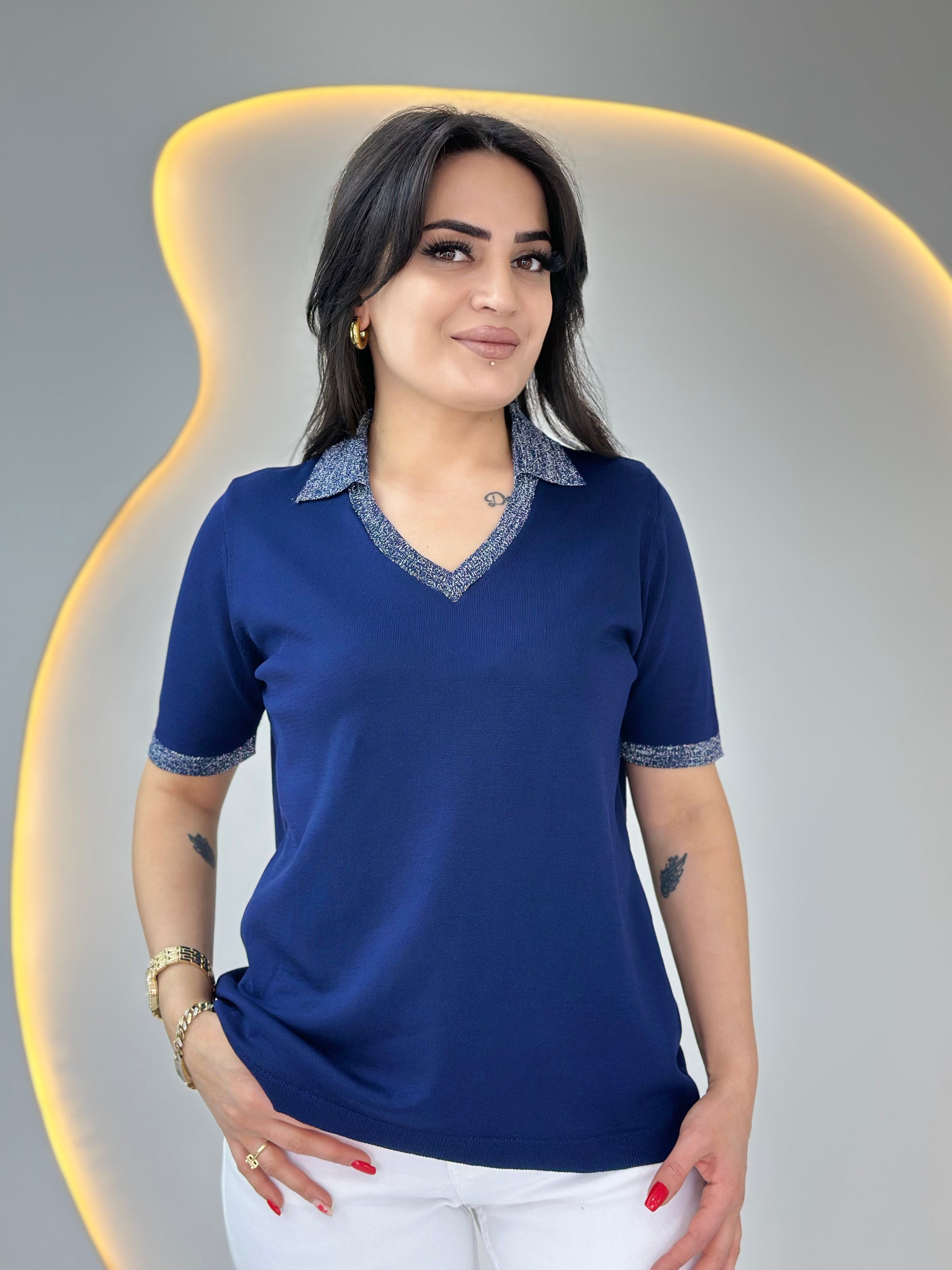 Mave Saks Mavi Polo Yaka Kol Sim İşlemeli Merserize Bluz D088