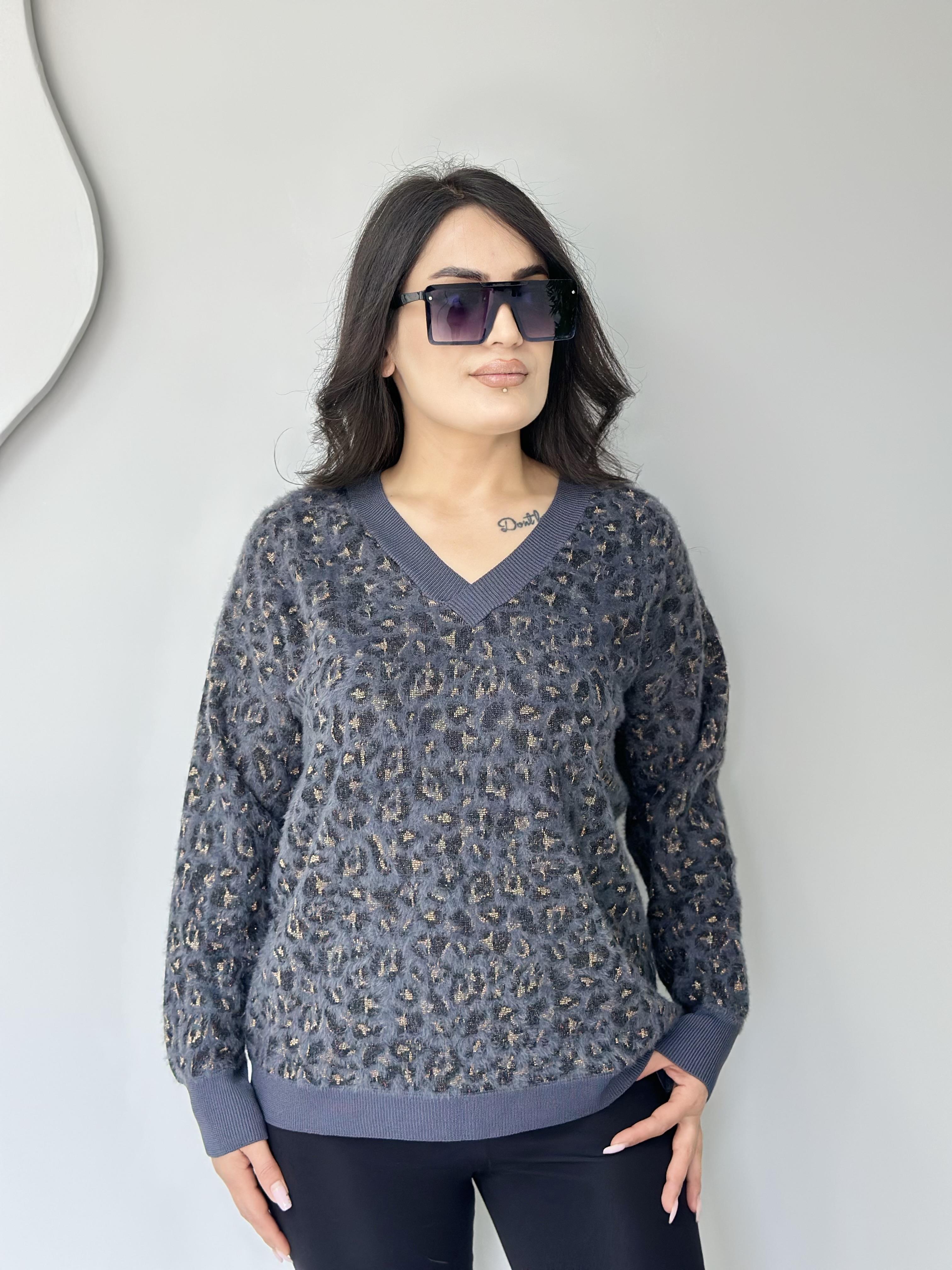 Wild Gri Leopar V Yaka Yumuşak Dokulu Triko Kazak A303