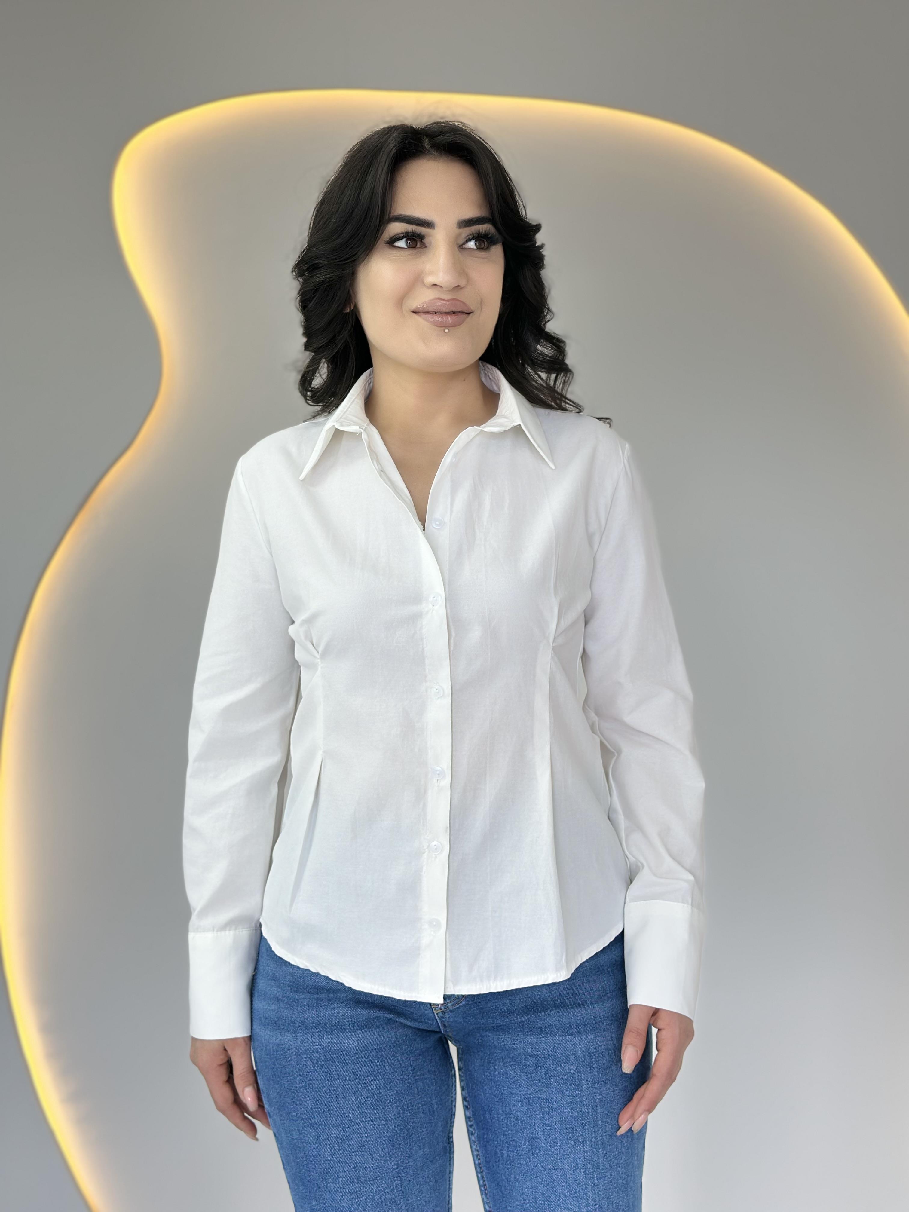  Sely Beyaz Belden Oturmalı Tek Pensli Tasarım Gömlek D061