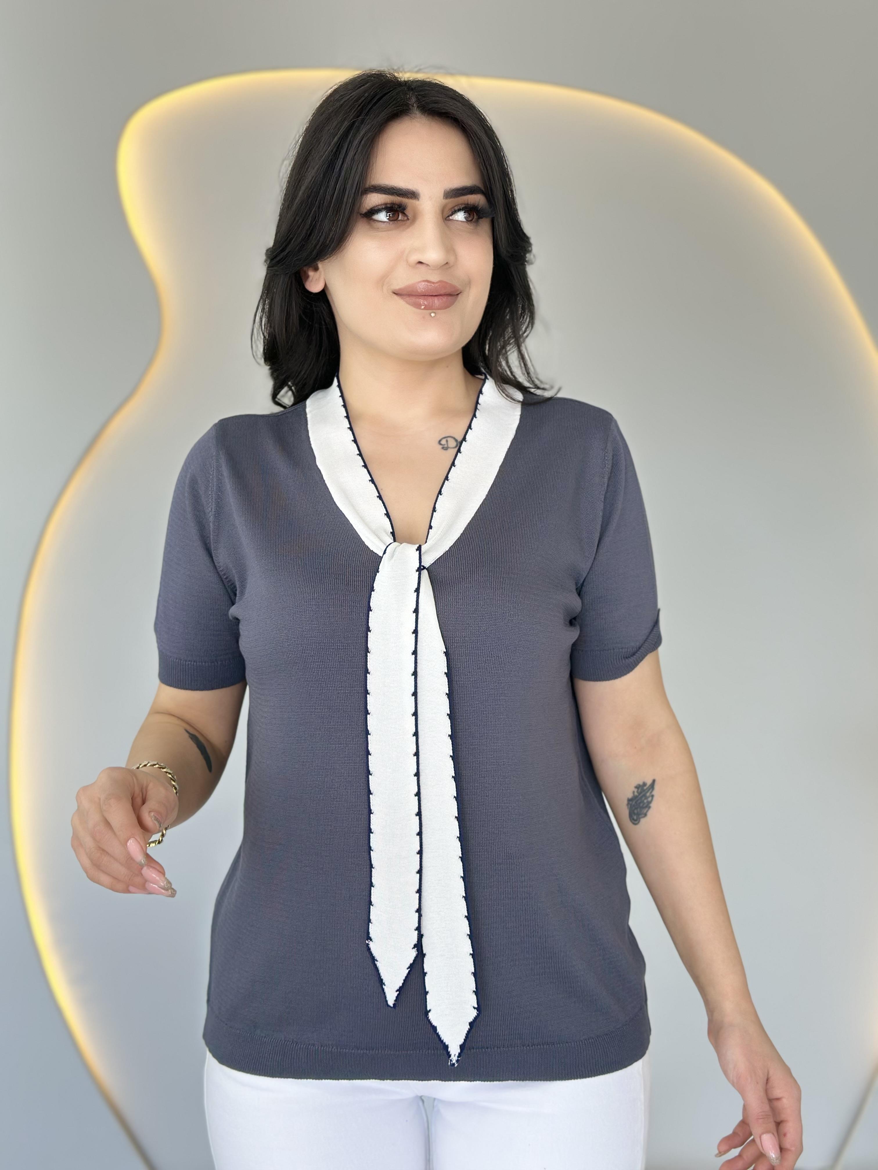 Aven Gri Fularlı Bağlama Yaka Kısa Kollu Merserize Bluz 