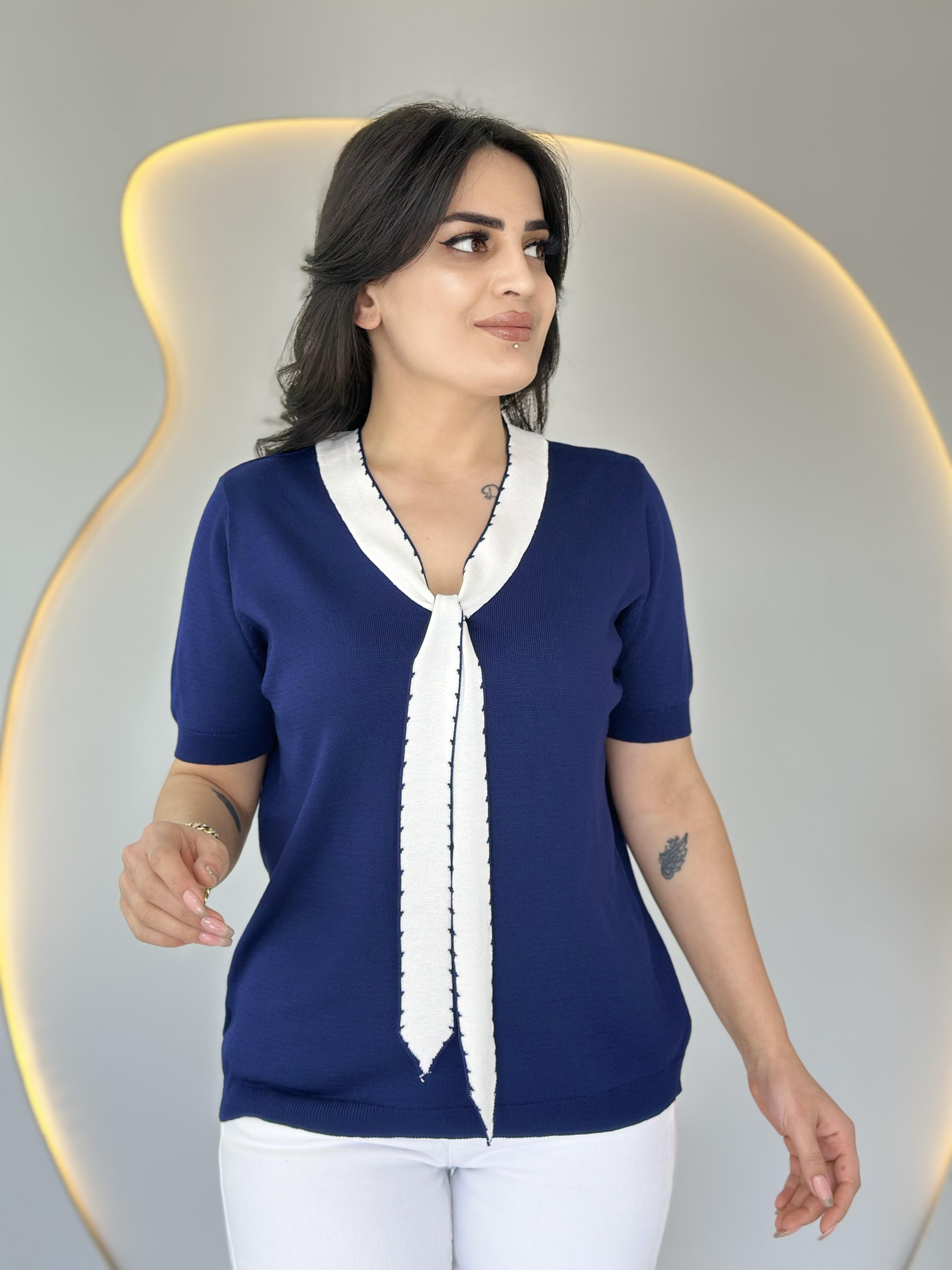 Aven Lacivert Fularlı Bağlama Yaka Kısa Kollu Merserize Bluz D017