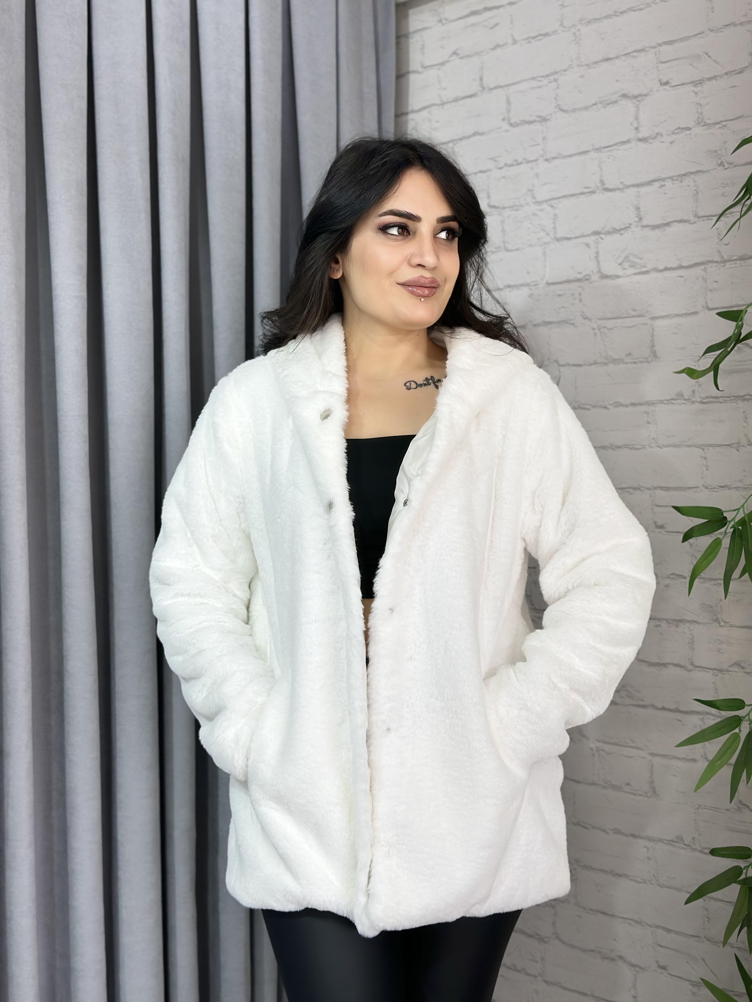 Benedetto Beyaz Kapüşonlu Cepli Peluş Mont Kaban