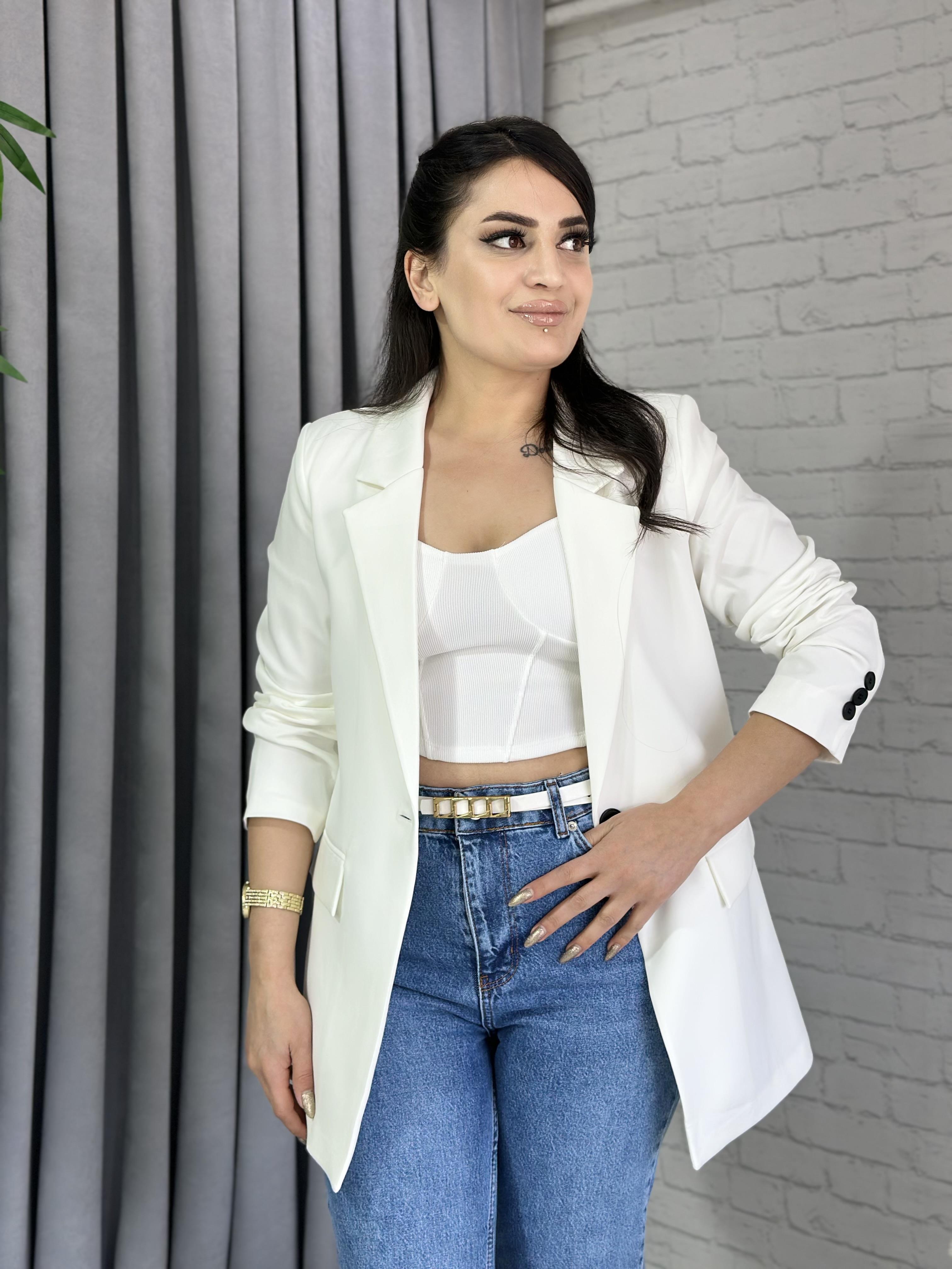 Beyaz Atlas Tek Düğme Astarlı Ceket A088