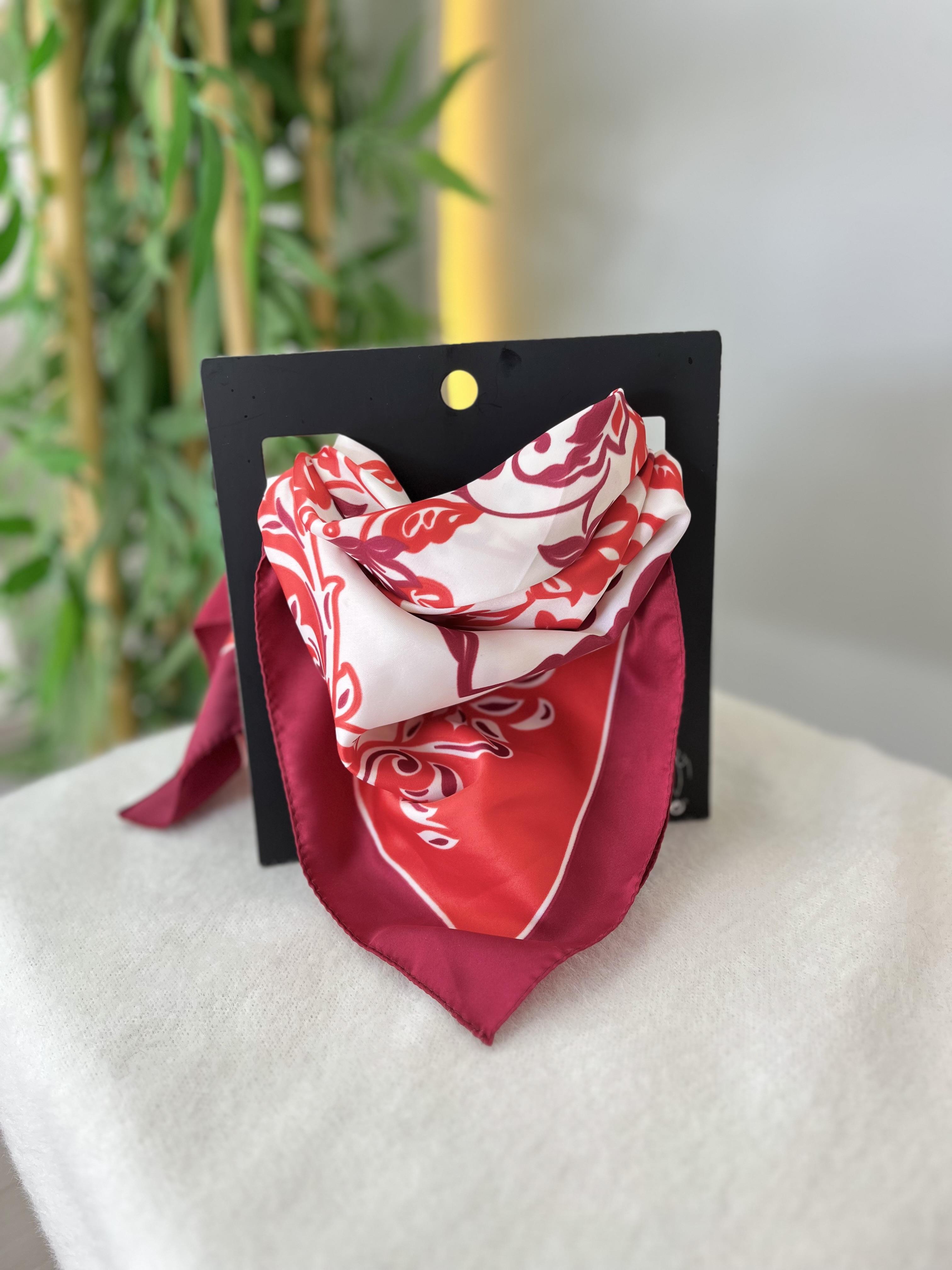 Bordo Çiçek Desenli İpek Şal A7474