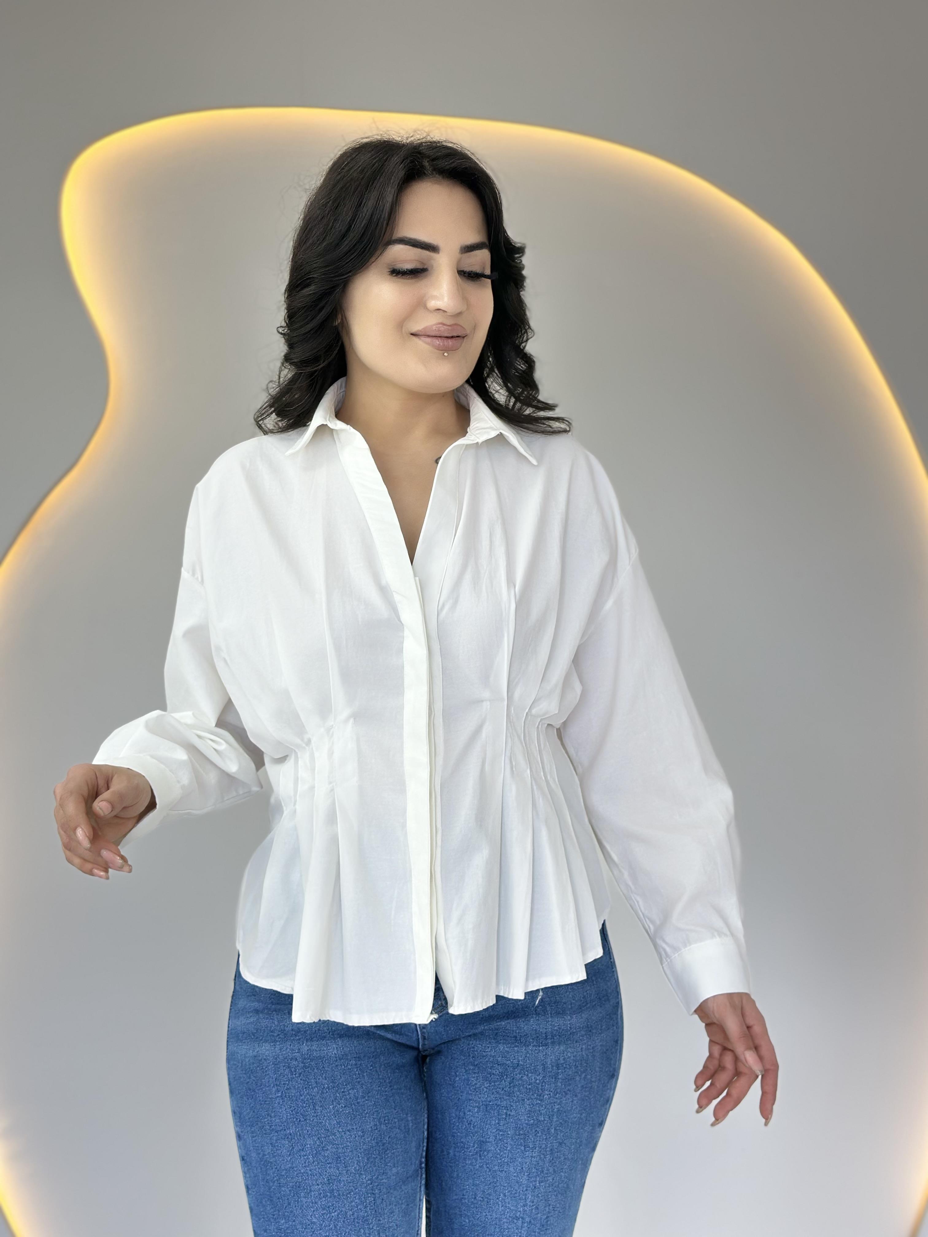 Eces Beyaz Belden Oturmalı Çift Pensli Tasarım Gömlek D057