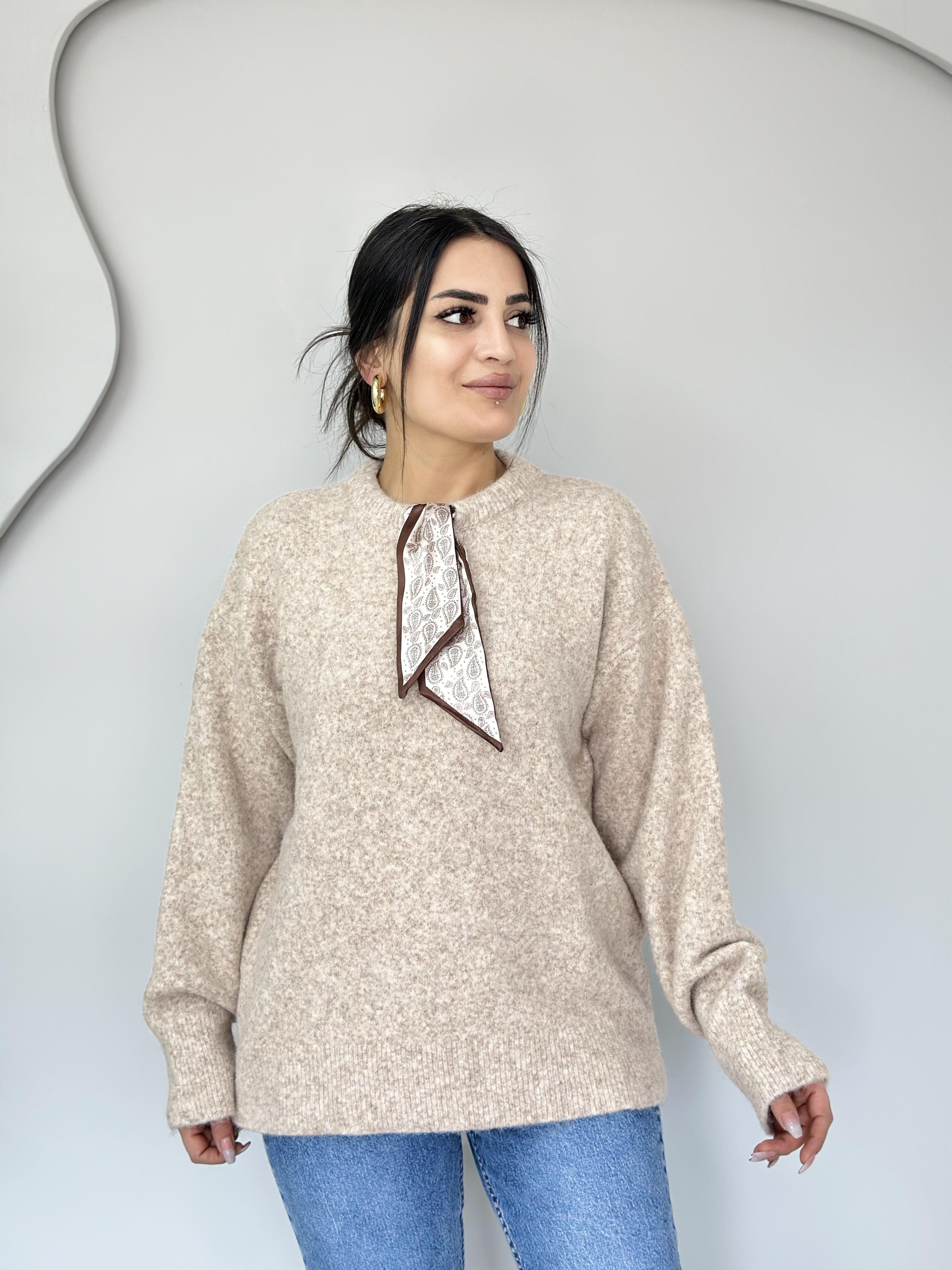 Edge Bej Bisiklet Yaka Fular Aksesuarlı Triko Kazak C8889