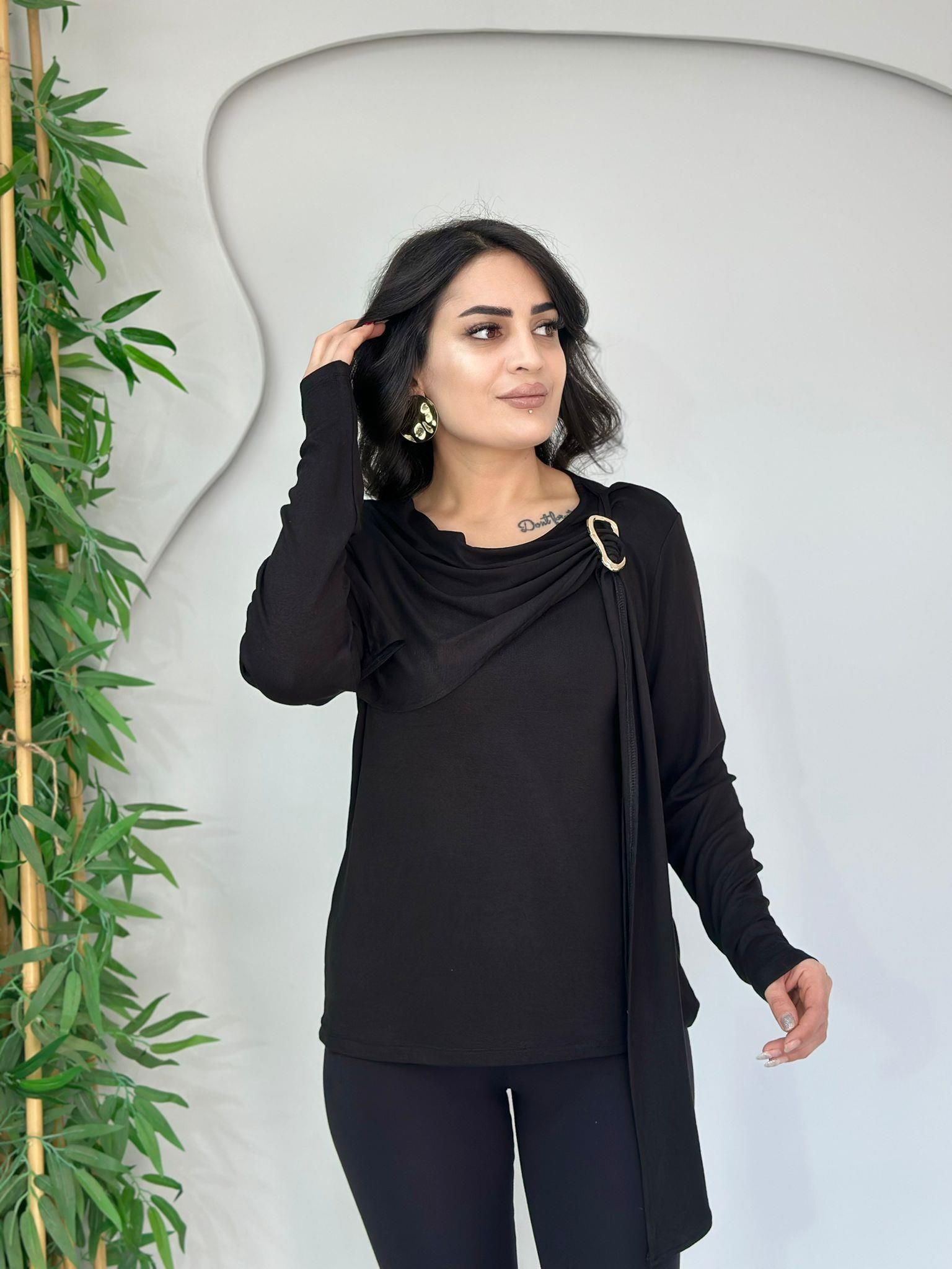 Elva Siyah Gold Aksesuar Detaylı Şal Yaka Bluz A6363