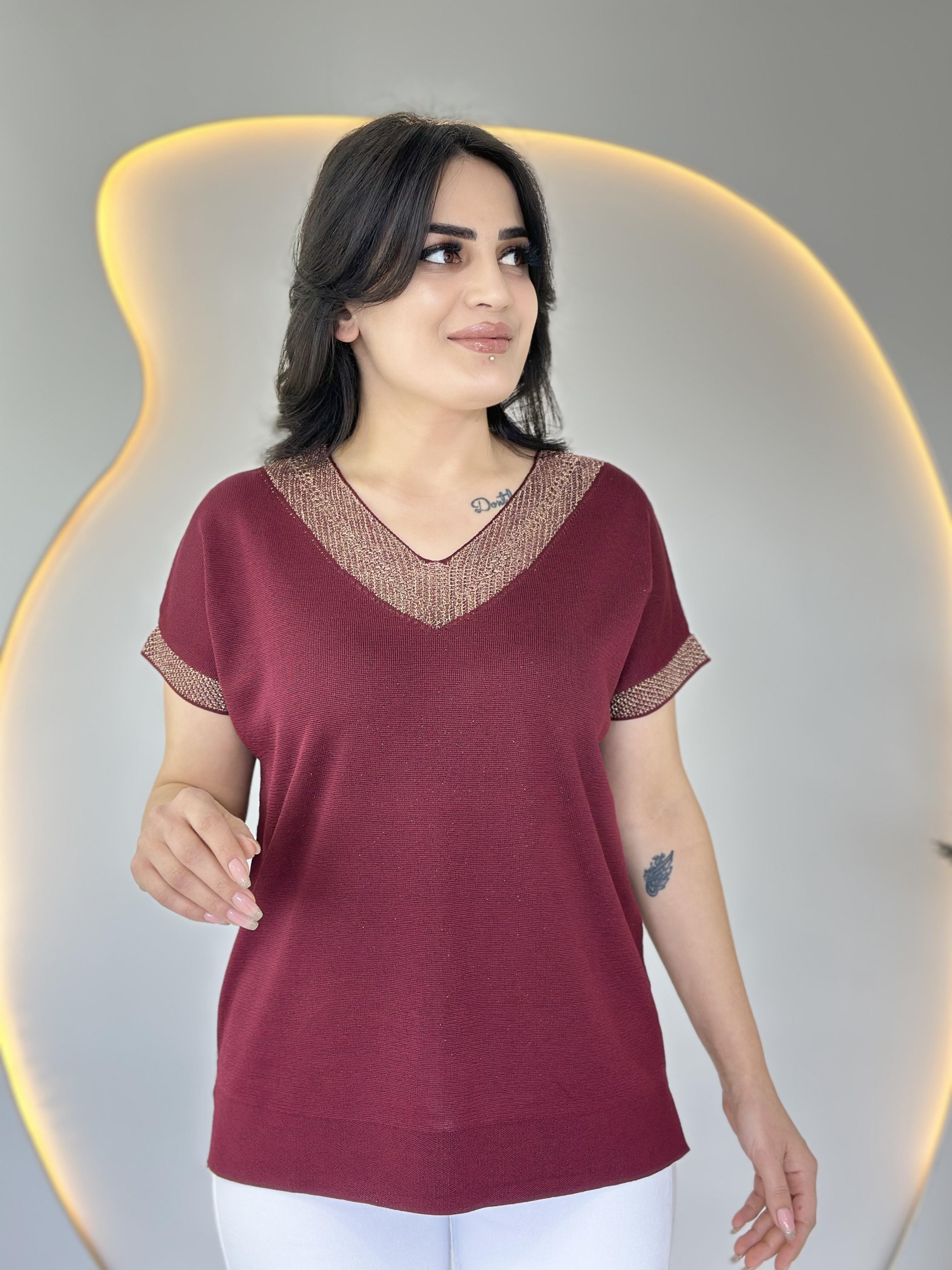 Fione Bordo V Yaka Sim İşlemeli Merserize Bluz D016 