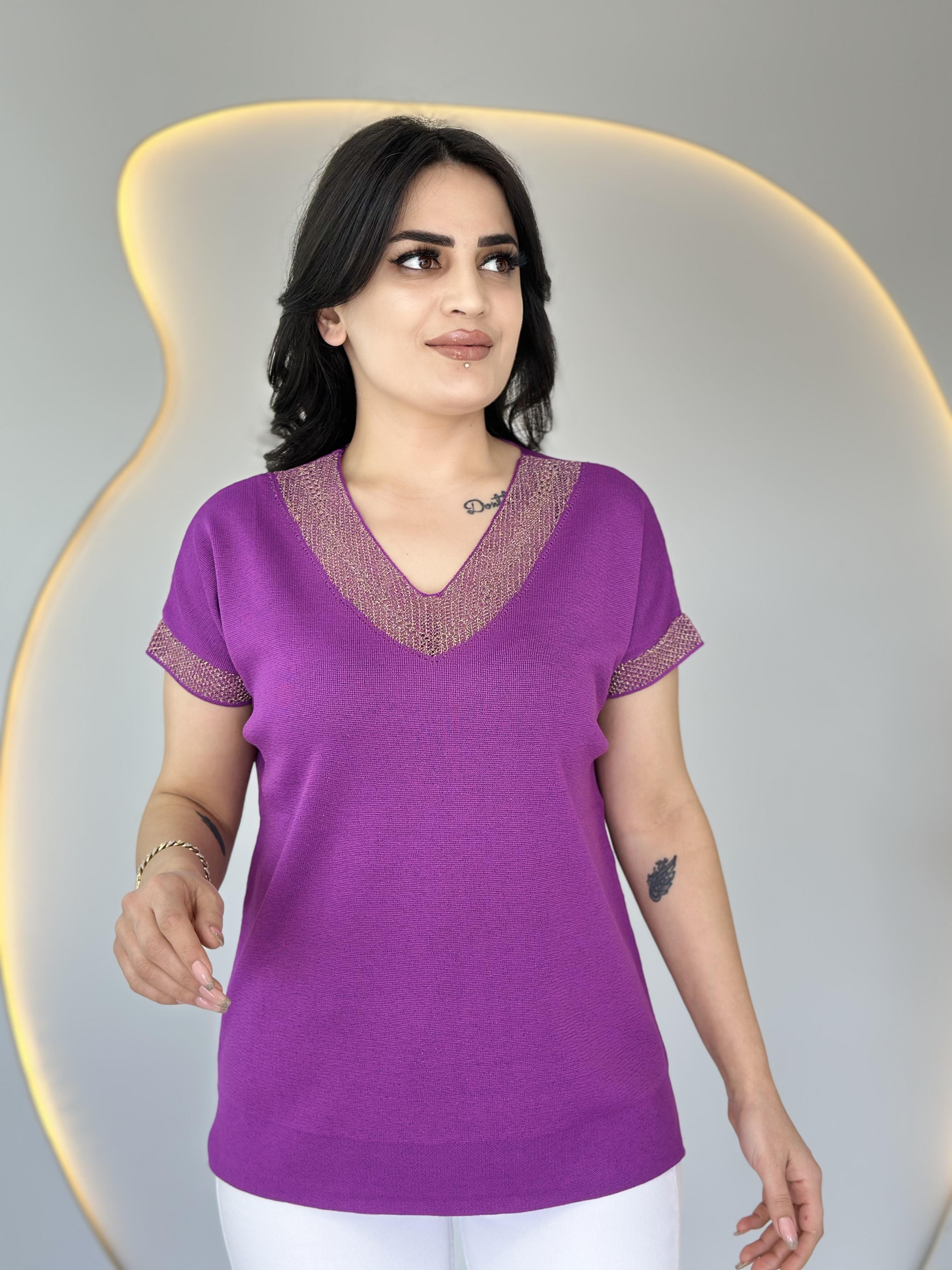 Fione Mor V Yaka Sim İşlemeli Merserize Bluz D016