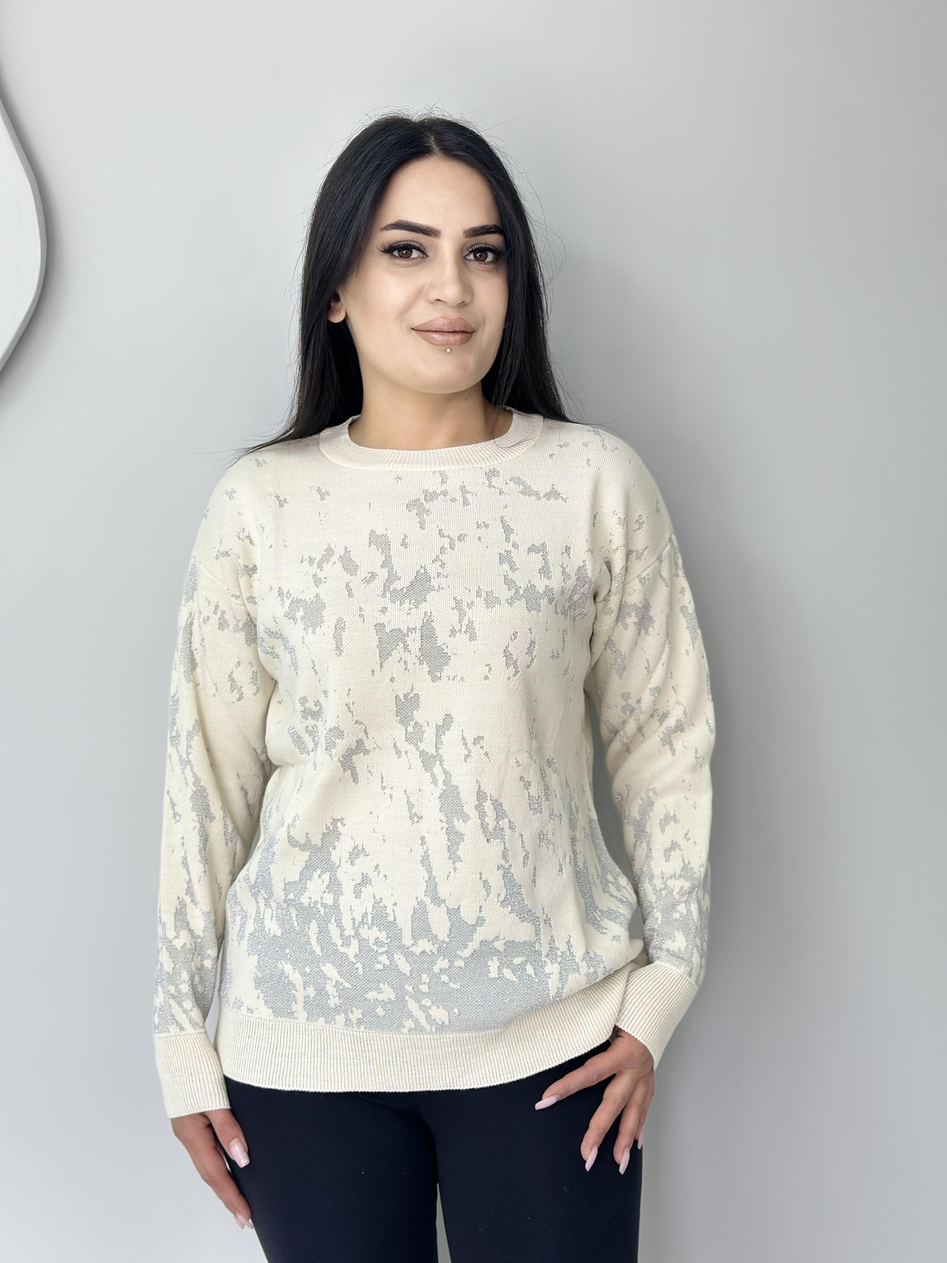 Happy Ekru Bisiklet Yaka Sim İşlemeli Batik Desen Likralı Triko Kazak A202