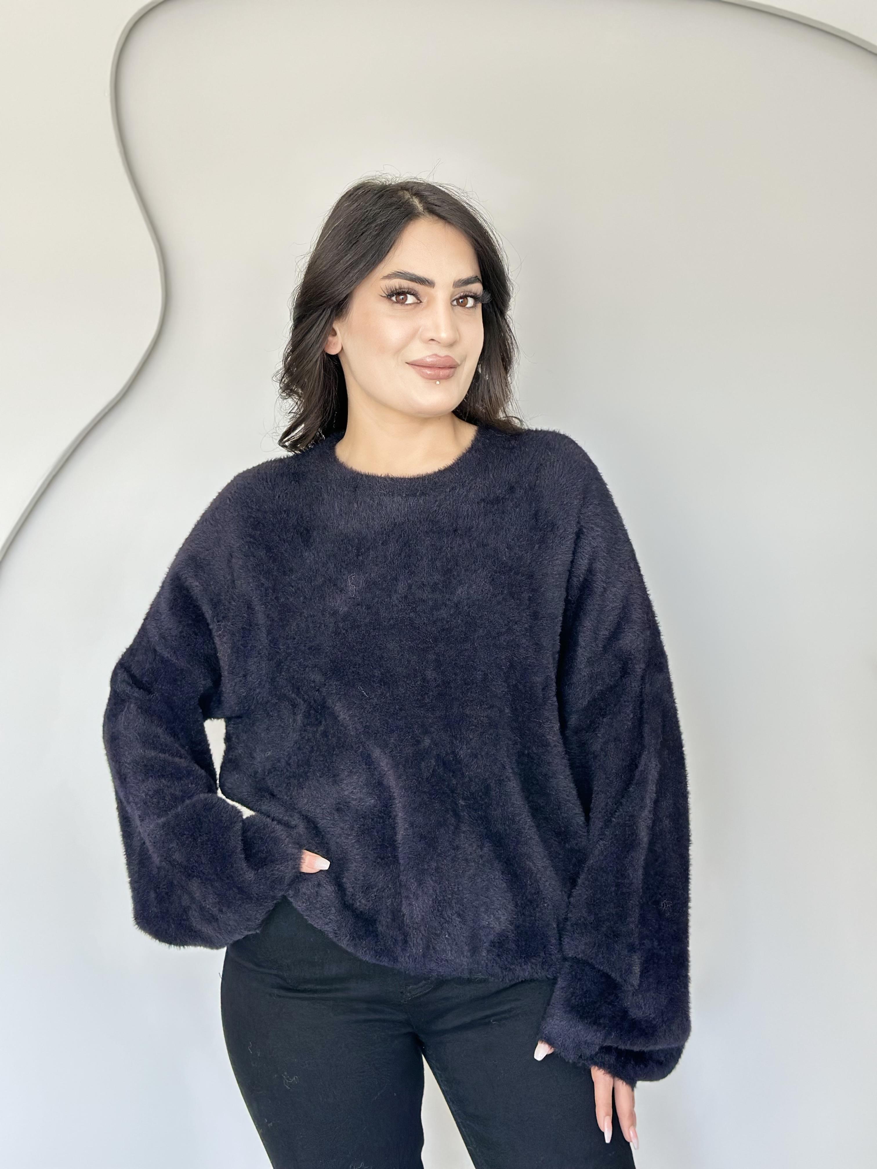 Hipo Siyah Salaş Kol Sakallı Triko Kazak E6666