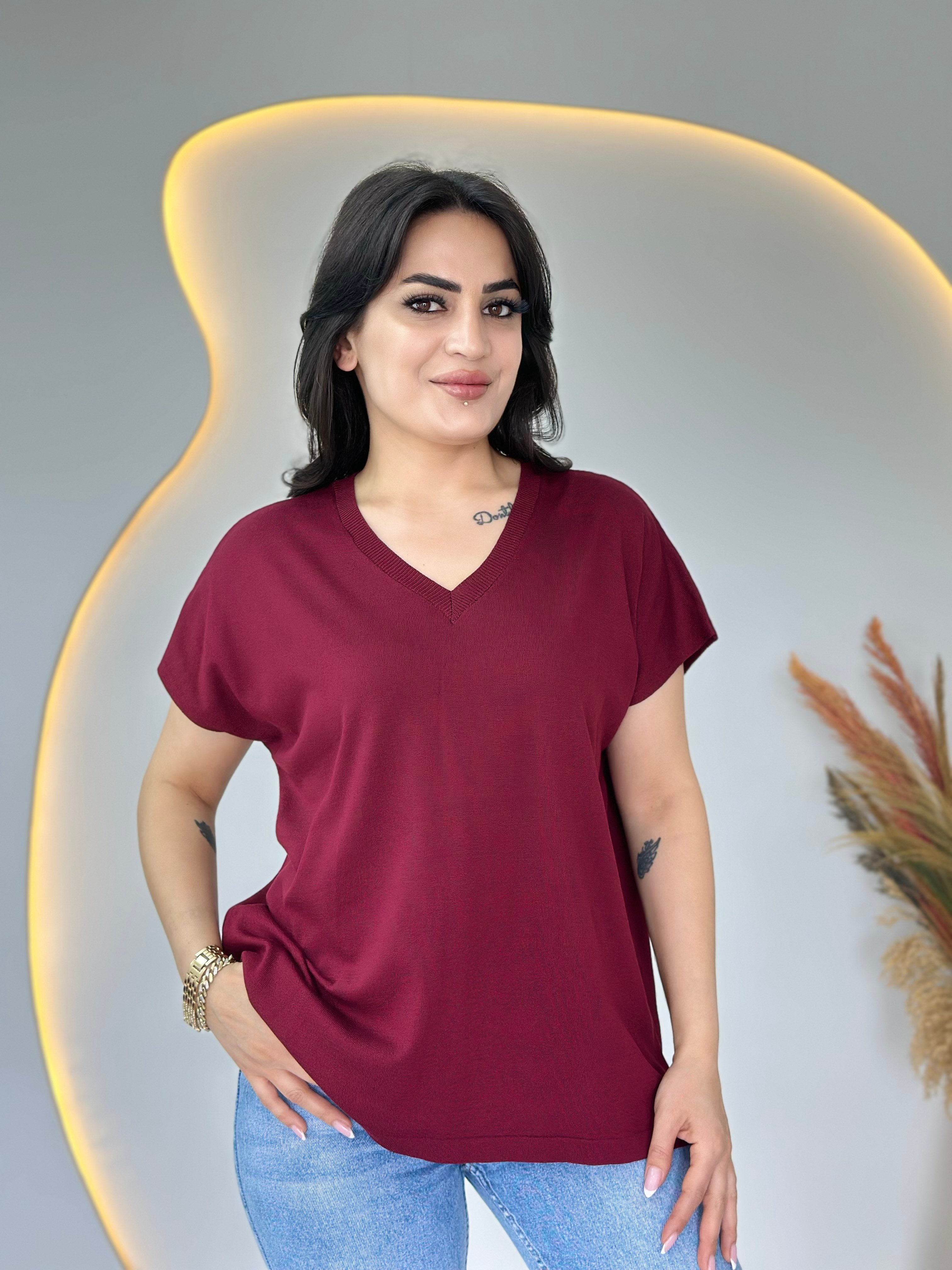 İza Bordo V yaka Düşük Omuzlu Kısa Kollu Merserize Bluz D108