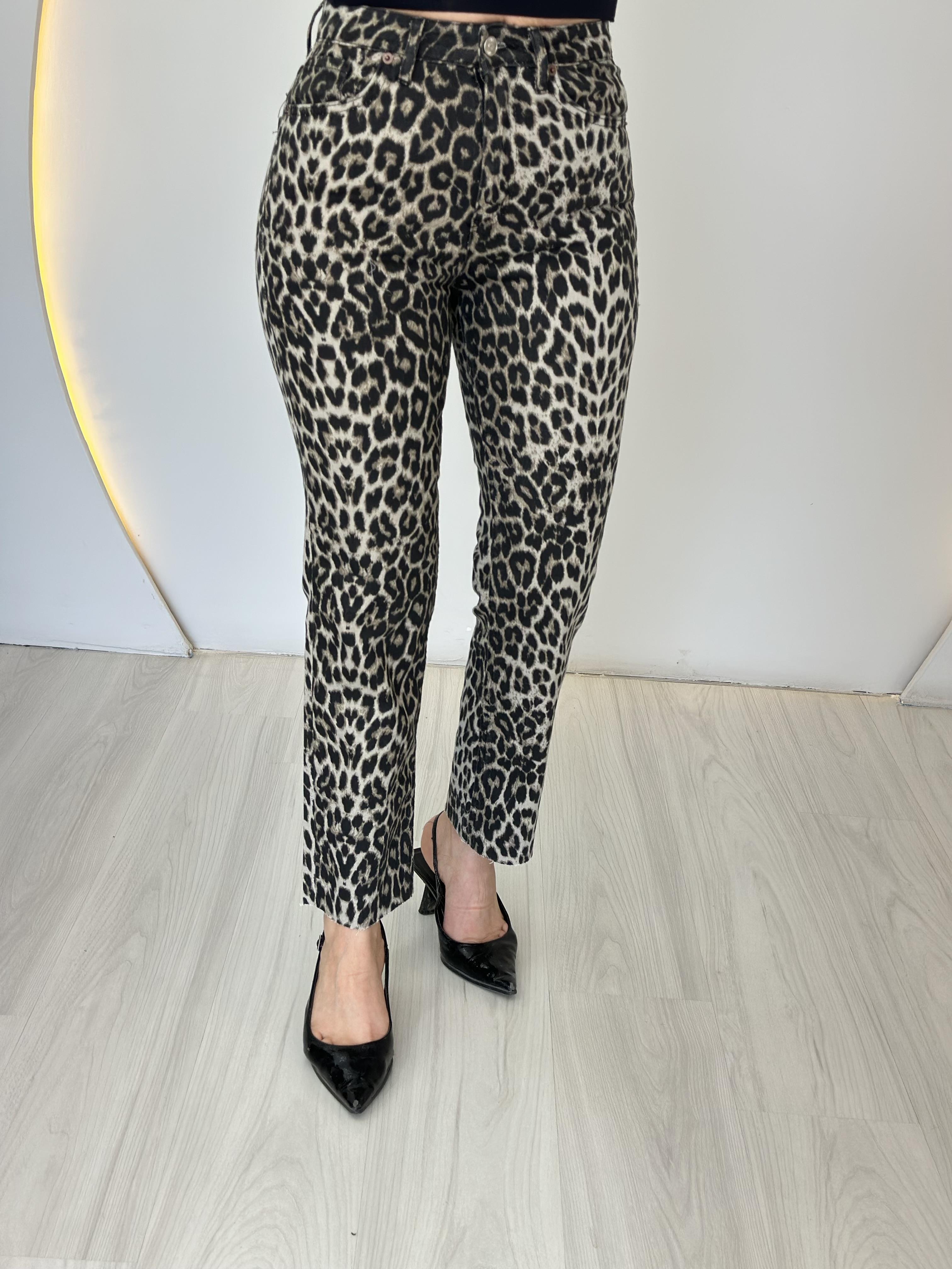 Joey Siyah Leopar Yüksek Bel Orijinal Kesik Paça Fit Mom Jean D012