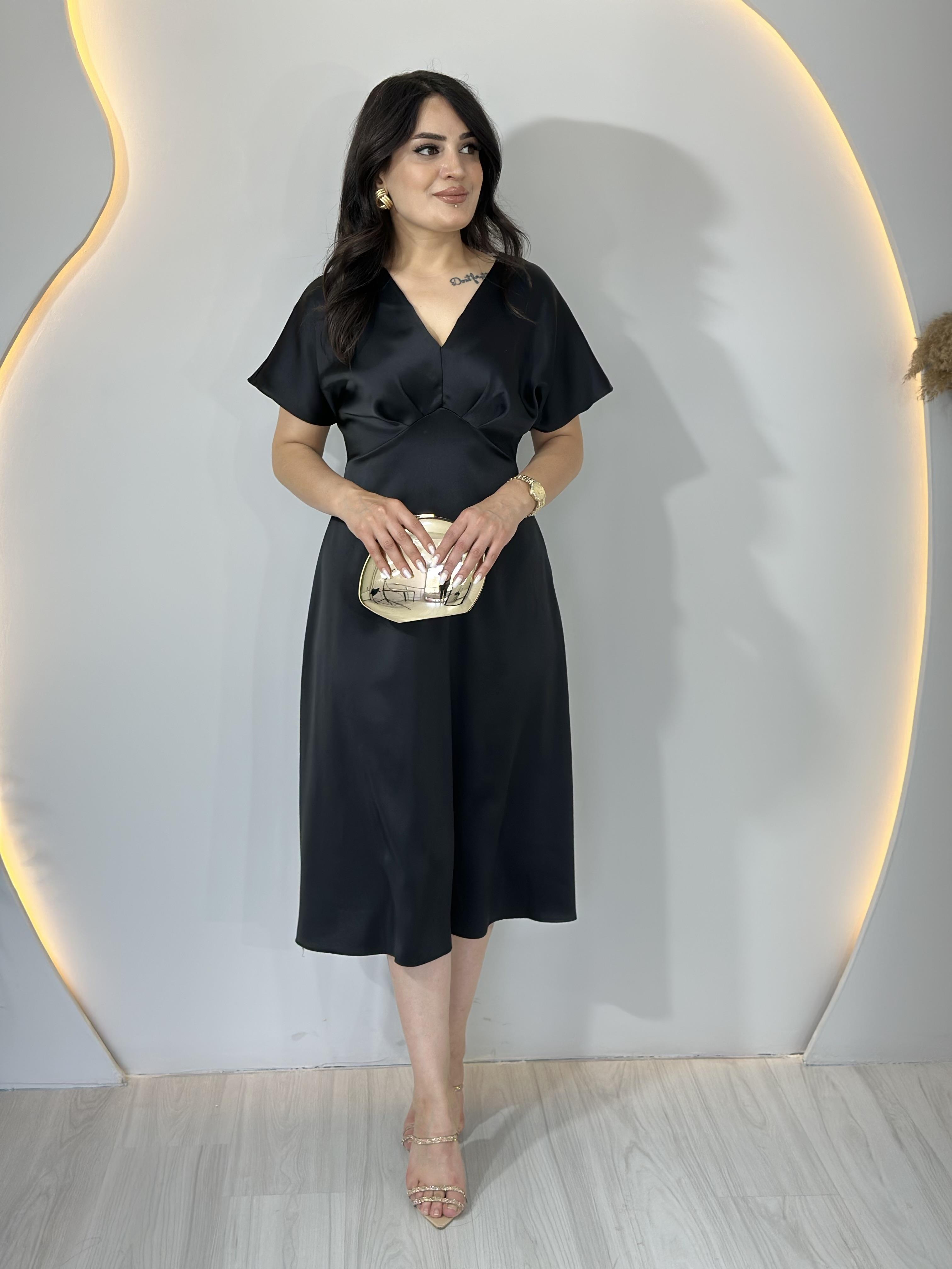 Key Siyah V Yaka Volanlı Yarım Kol Midi Saten Elbise A024 