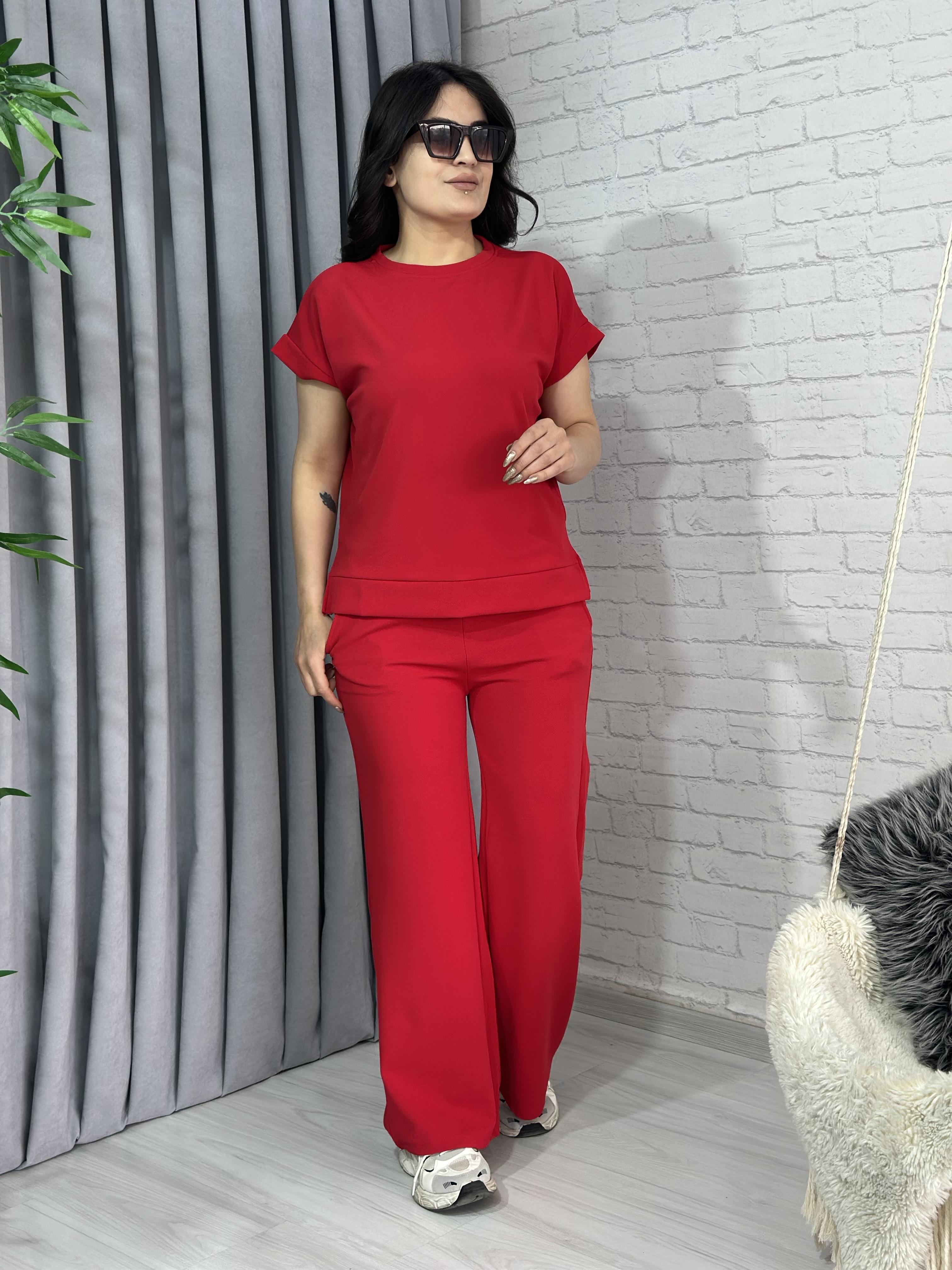 Kırmızı Likralı Bol Paça Pantolon Bluz 2'Li Takım 