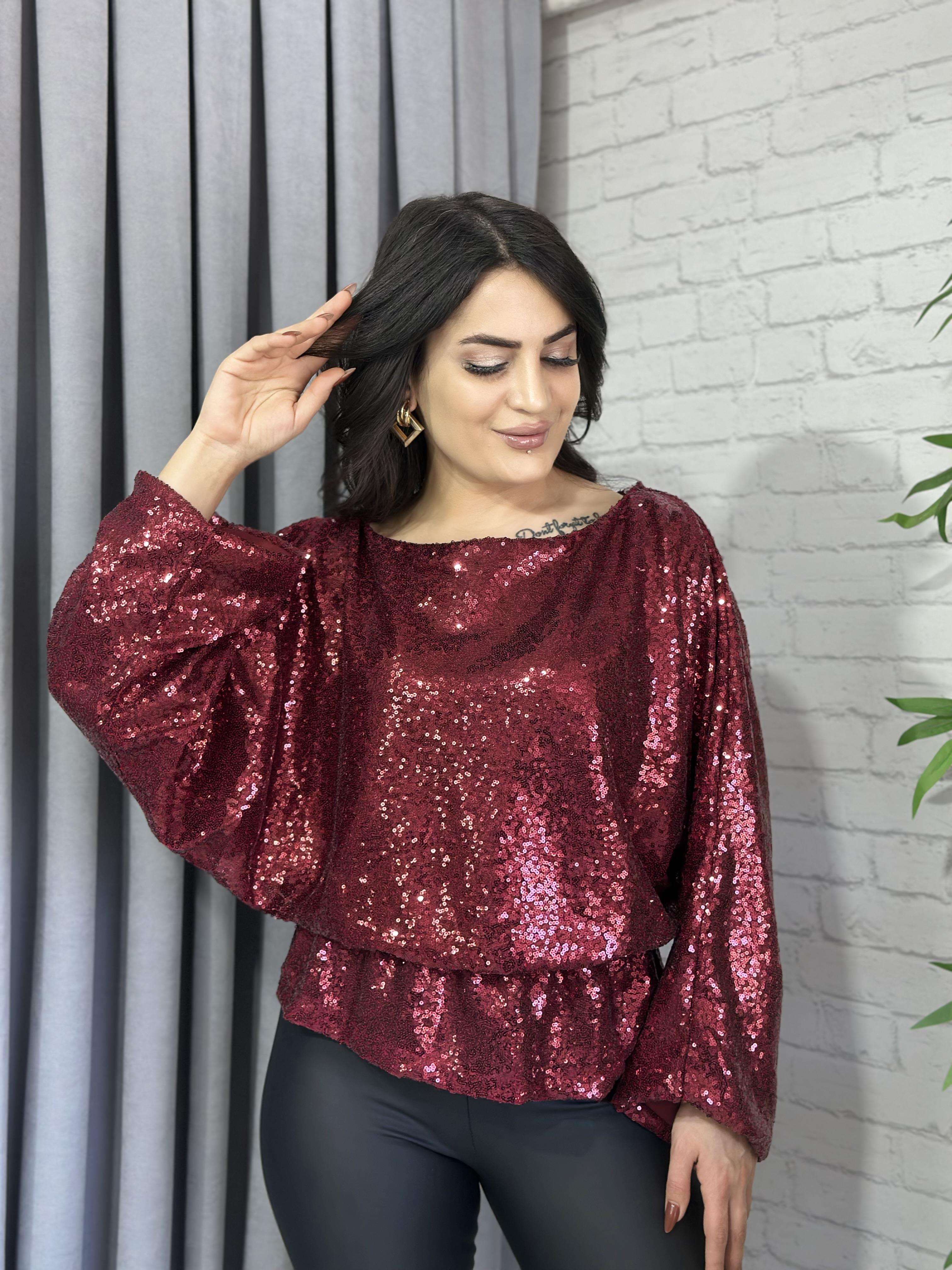 Kırmızı Pul Detaylı  Bel Lastikli Bluz 