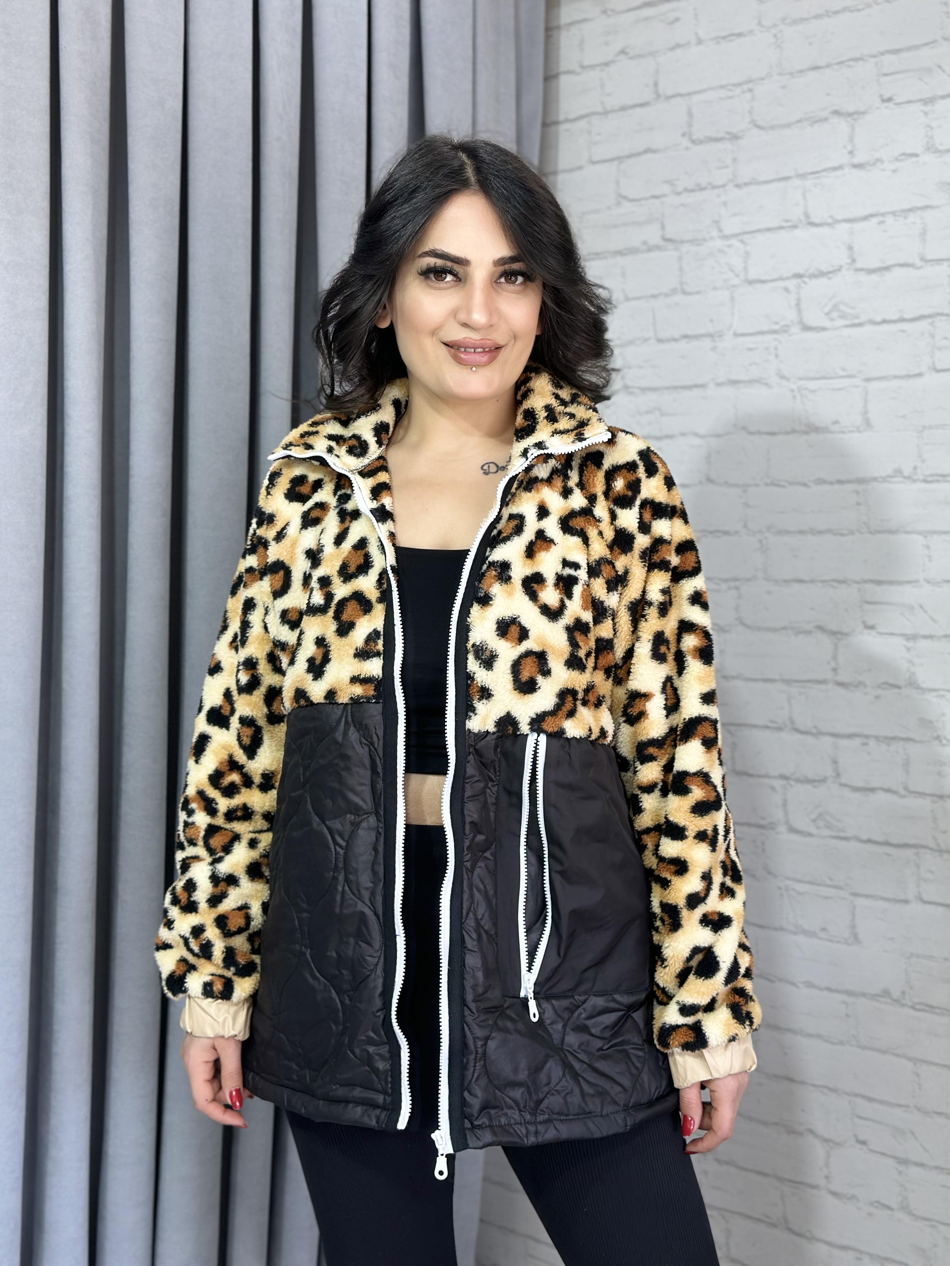 Leopar Fermuarlı Cepli Peluş Mont 