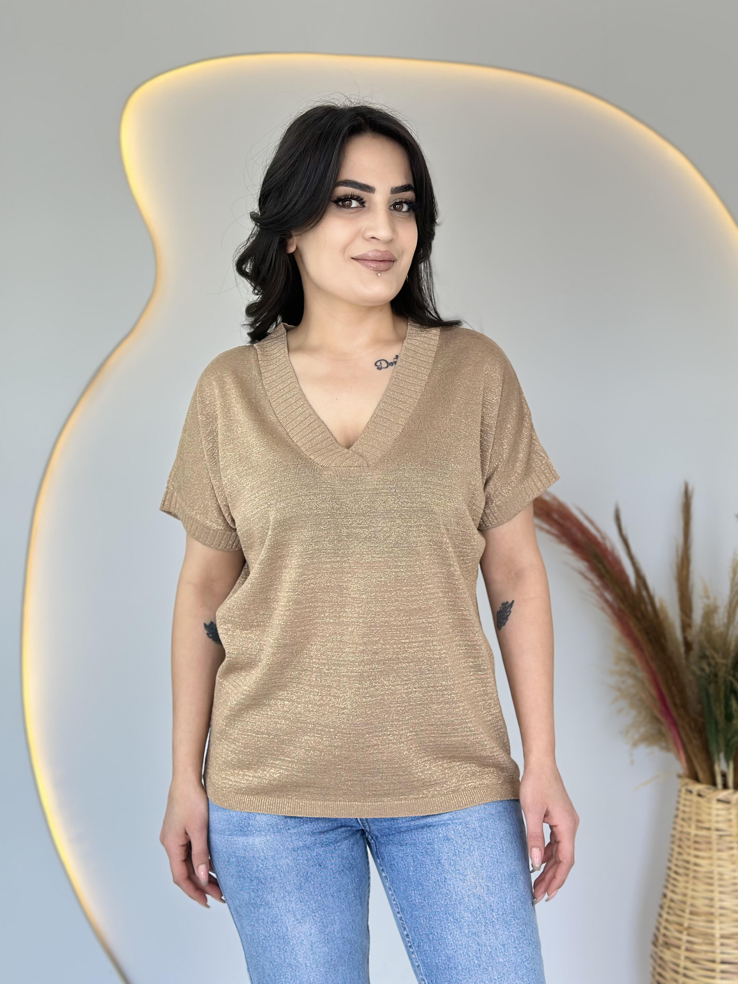 Lily Camel V Yaka Simli Bluz D034