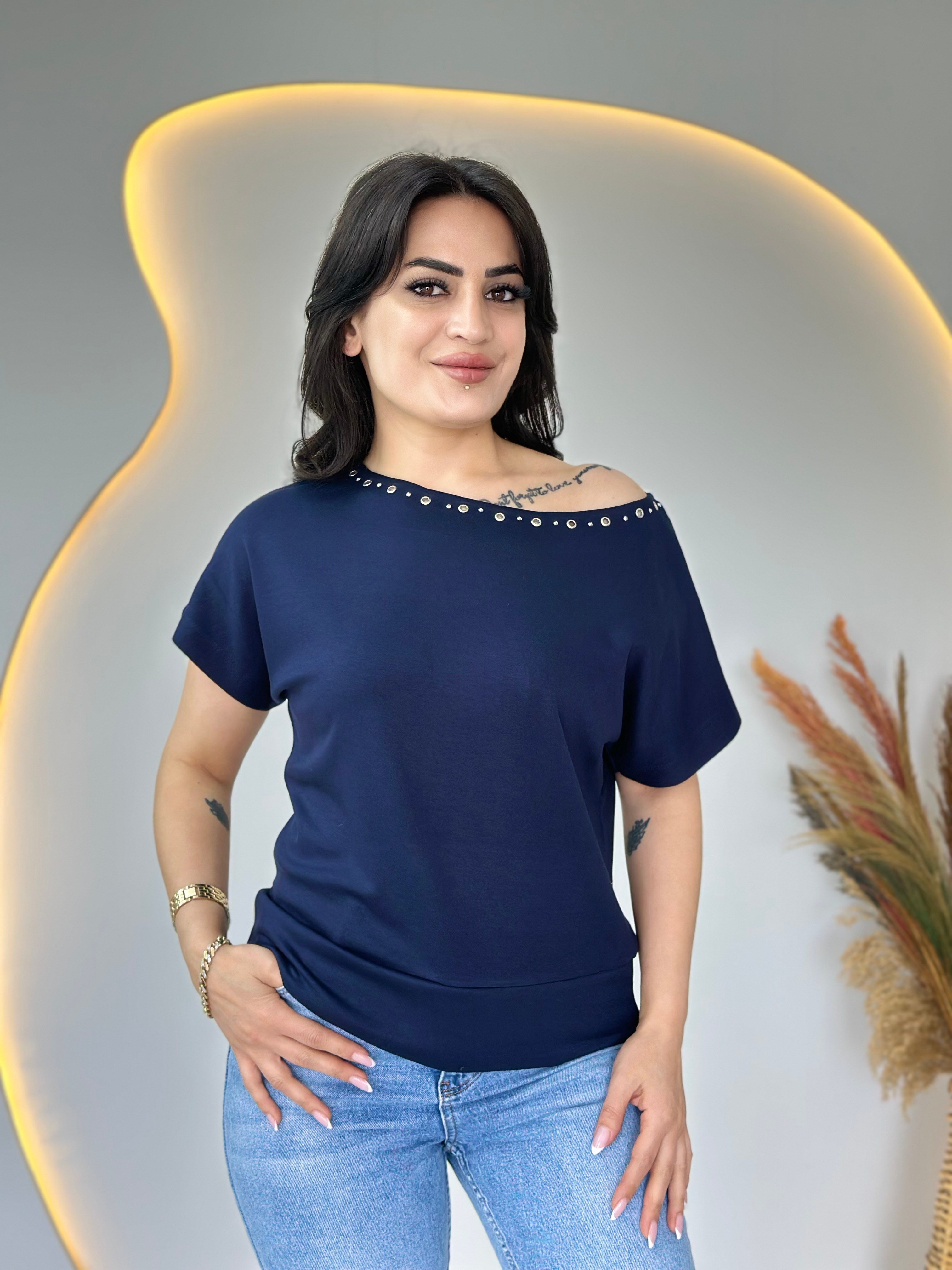 Lunes Lacivert  Kayık Yaka Kuş Gözü Detaylı Kısa Kol Bluz D115