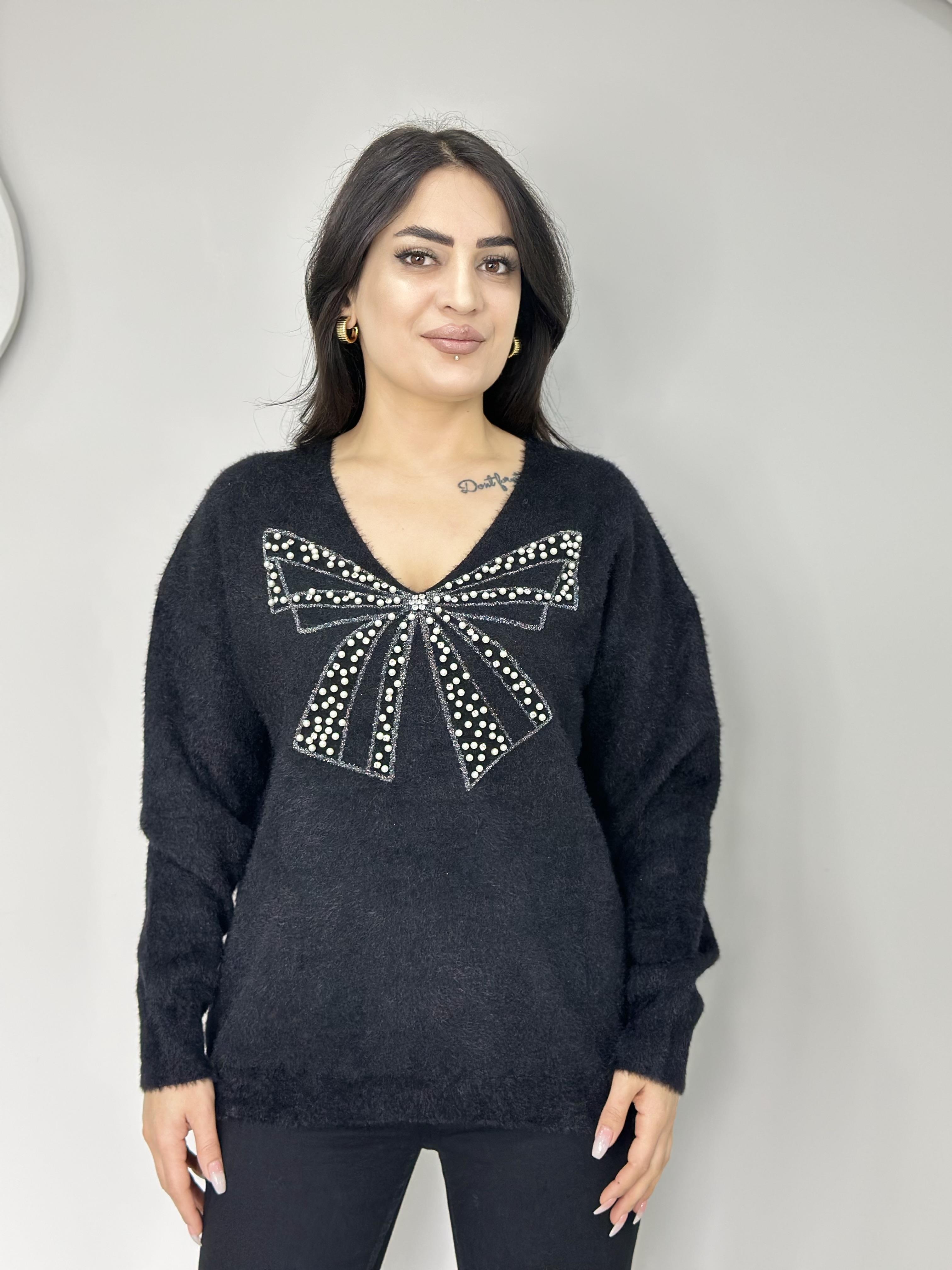 Luxe Siyah İncili V Yaka Sakallı Triko Bluz A300