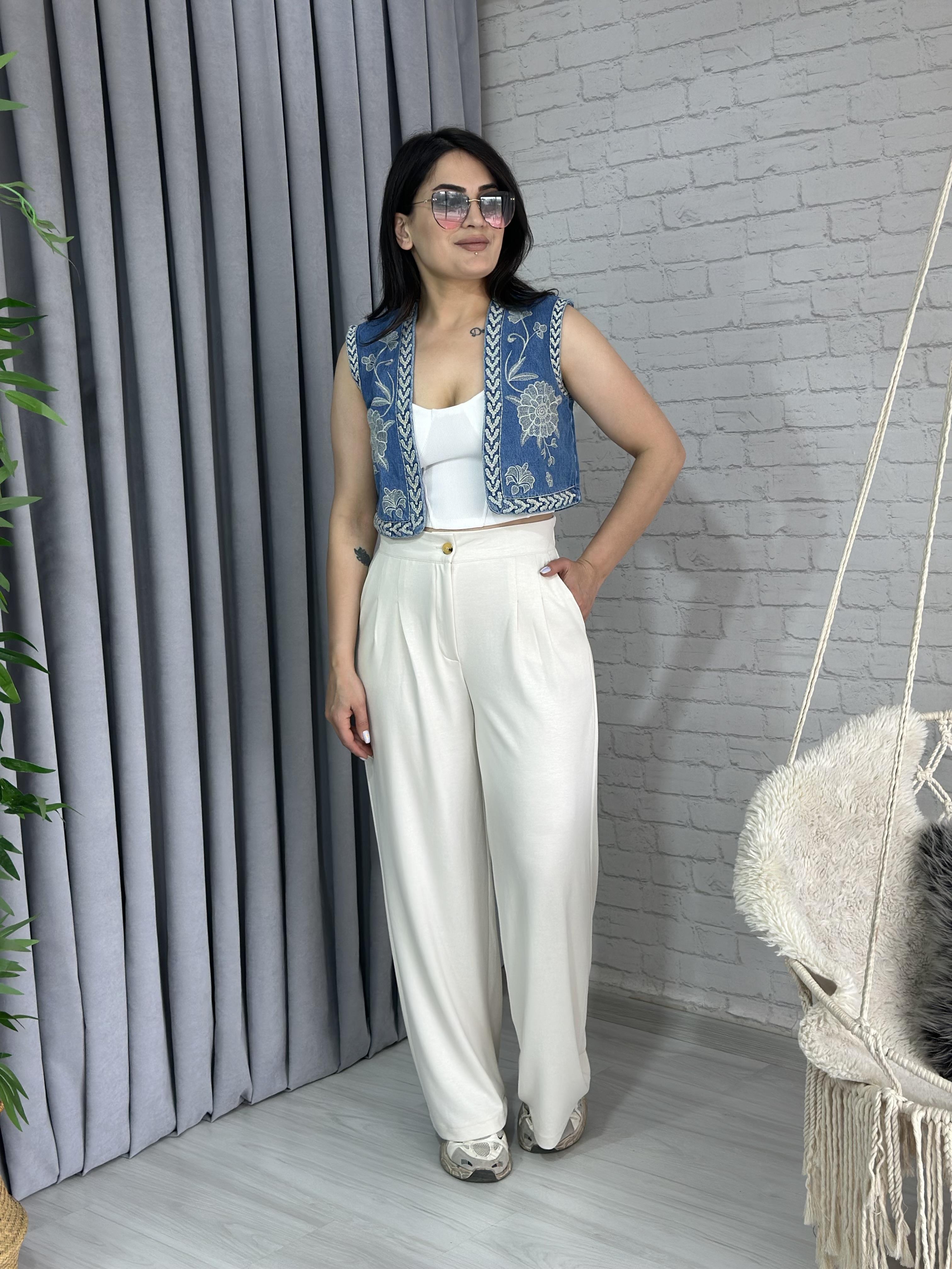 Mavi Nakış İşlemeli Kot Cepken Yelek A021