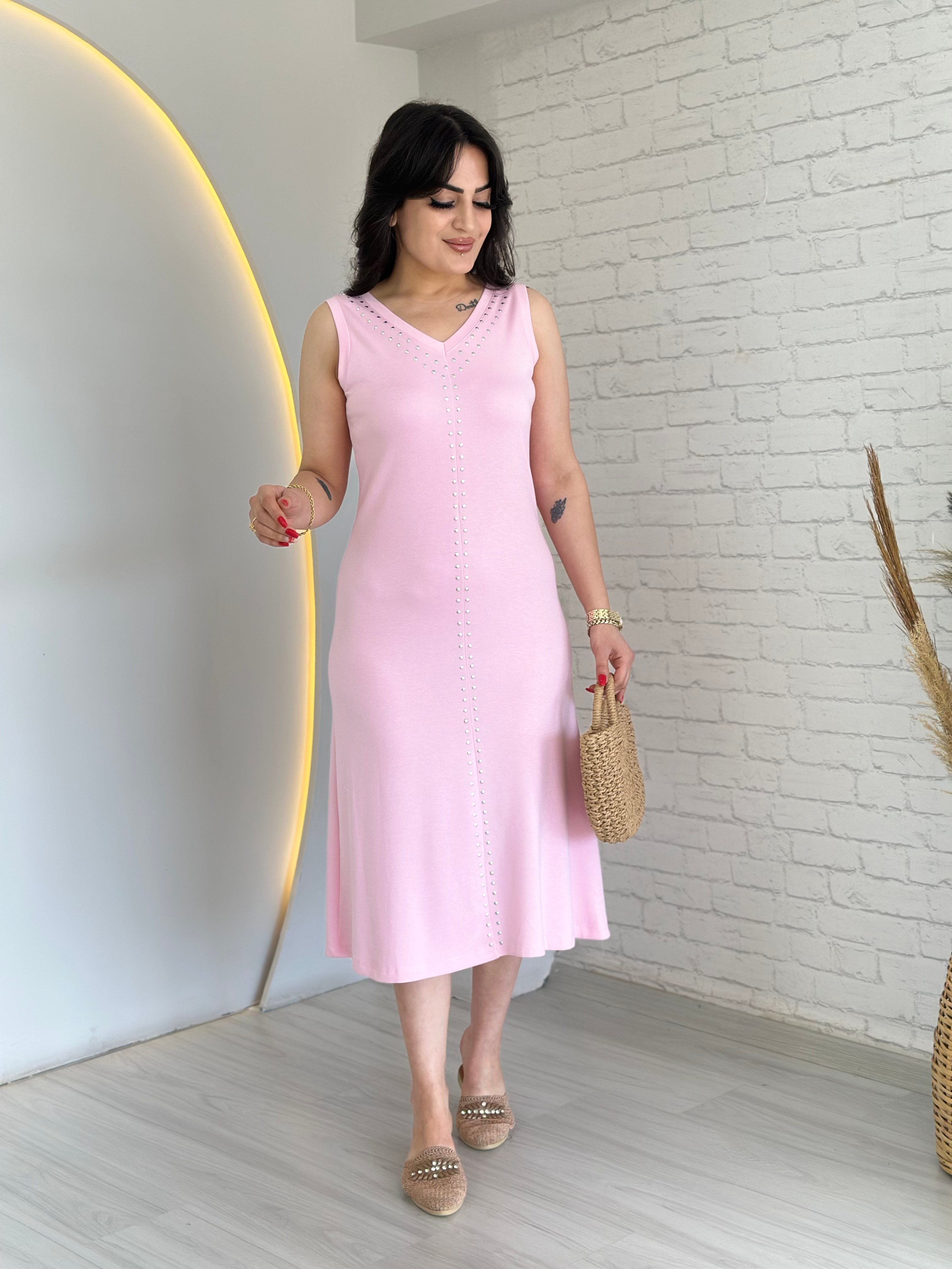 Nila Pembe Çıtçıt Detaylı Droplu Askılı Elbise D082