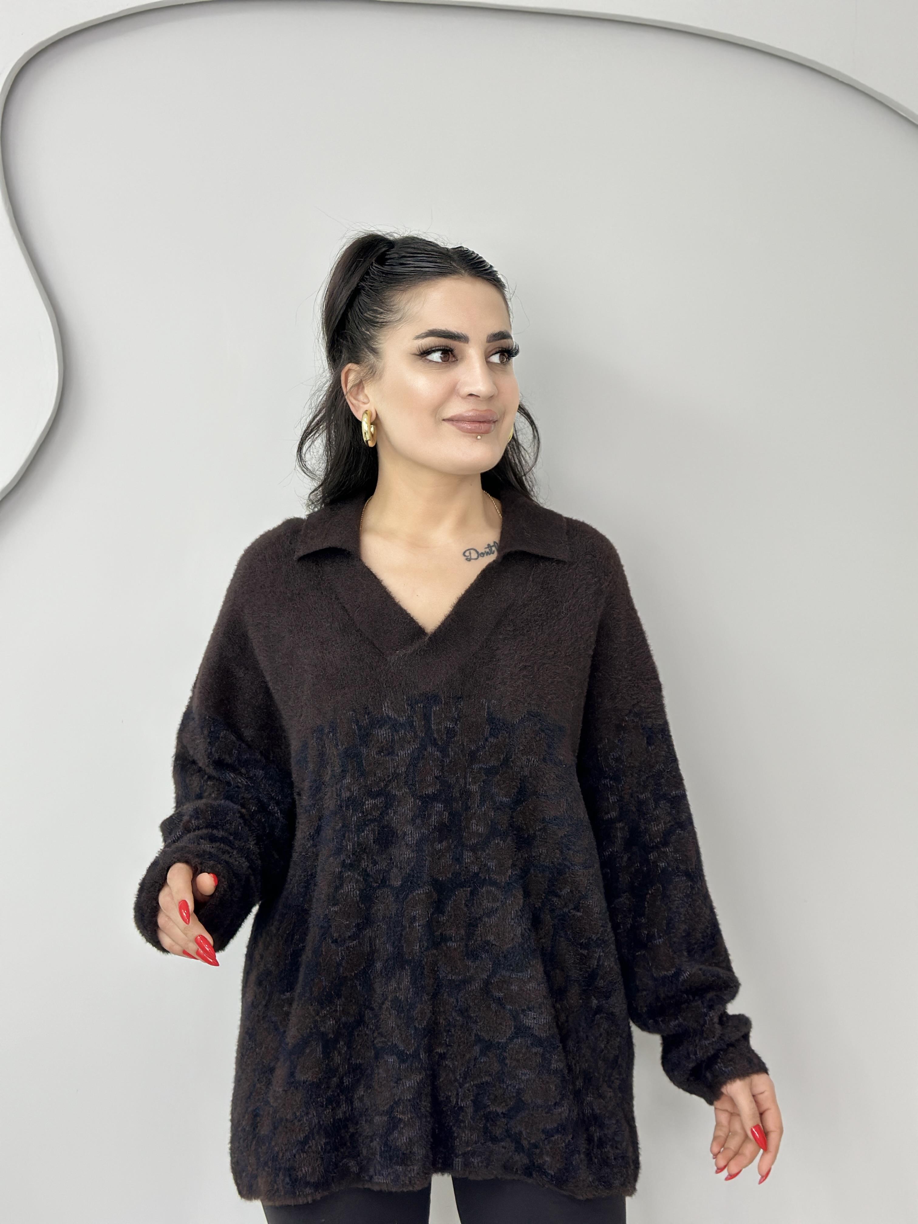Nussy Acı Kahve Polo Yaka Leopar Desenli Oversize Triko Kazak M777 