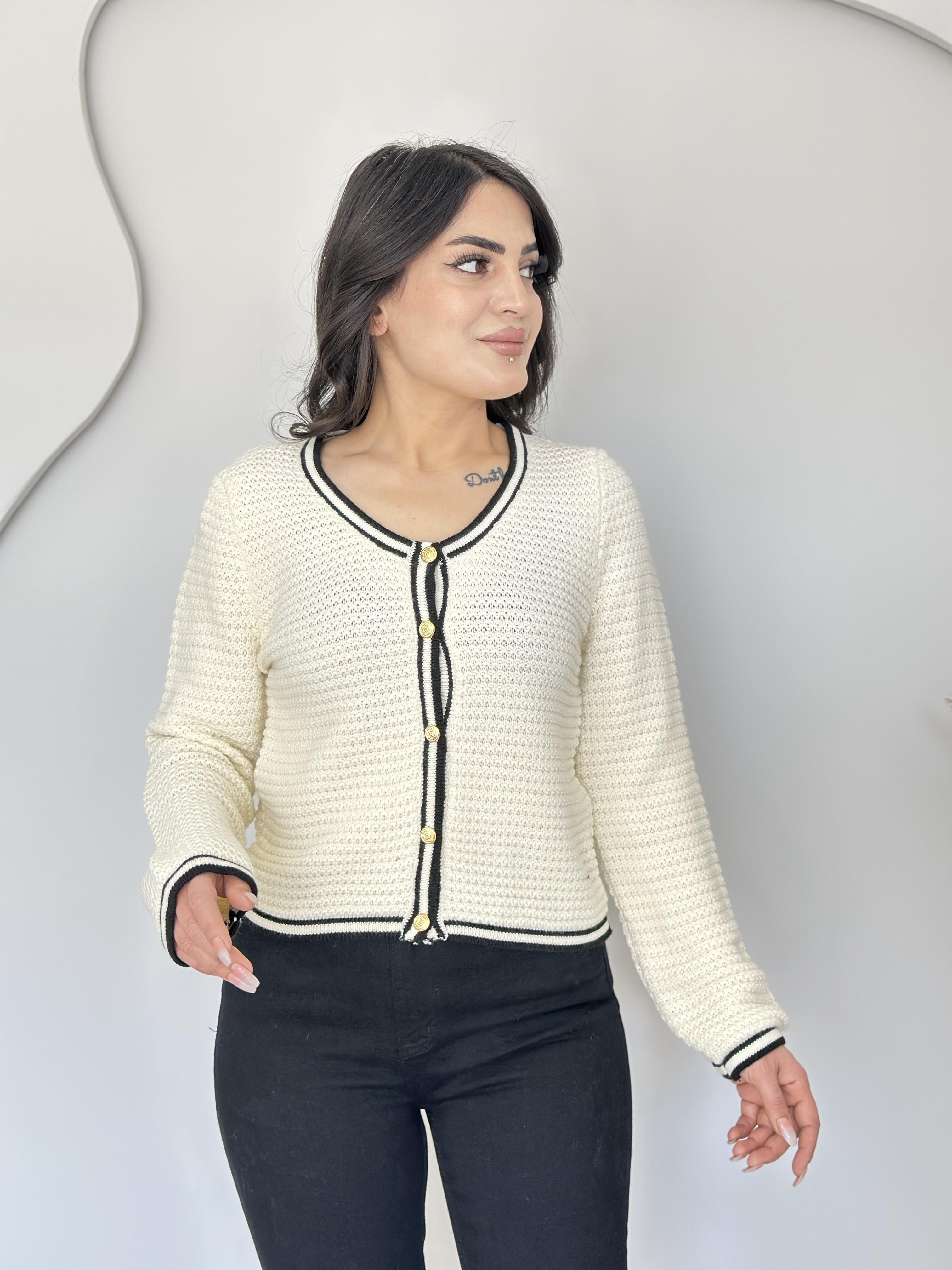 Rebel Ekru Şerit Detaylı Gold Düğmeli Triko Hırka C7474