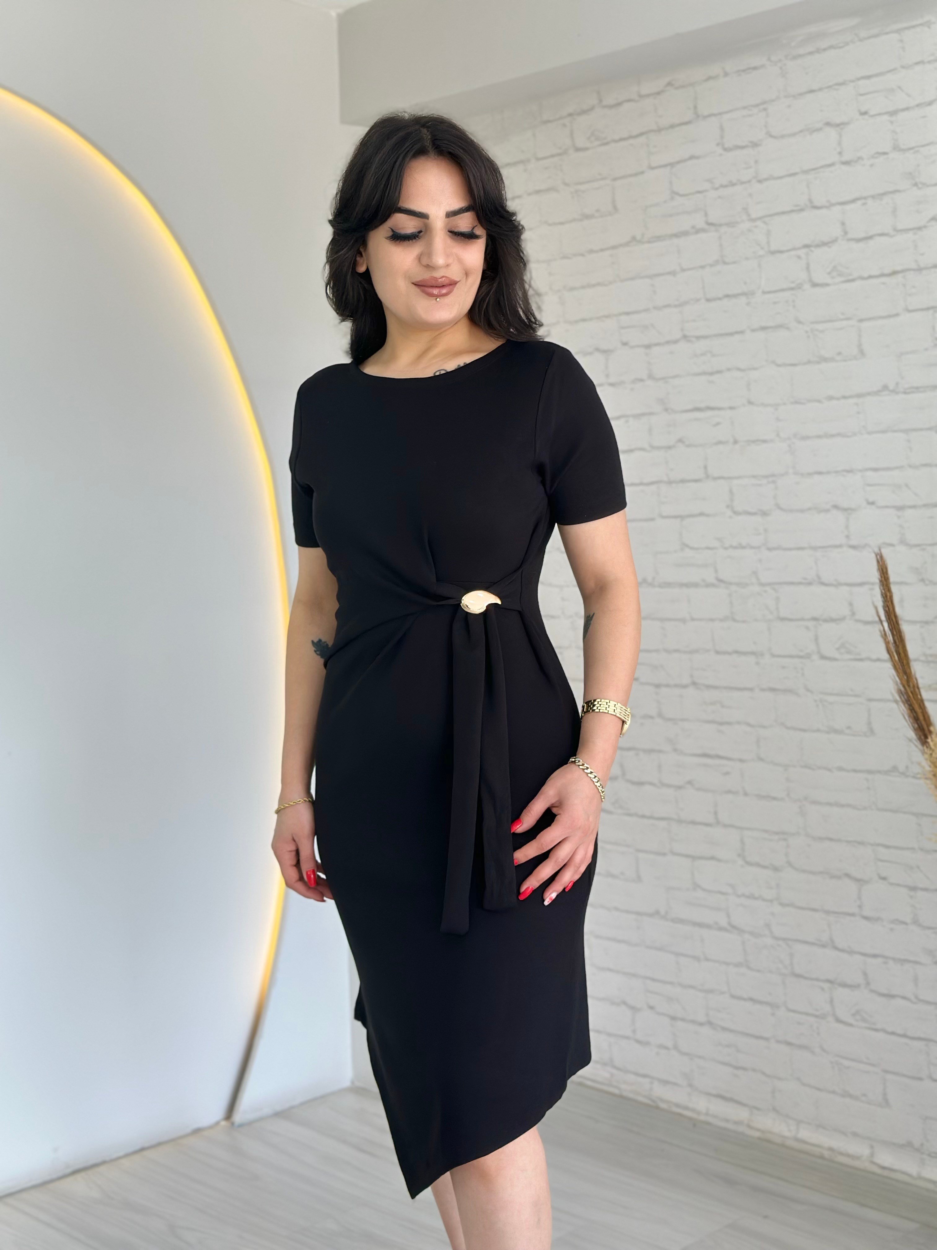 Rovia Siyah Bisiklet Yaka Yandan Bağlamalı Asimetrik Tokalı Modal Elbise D086