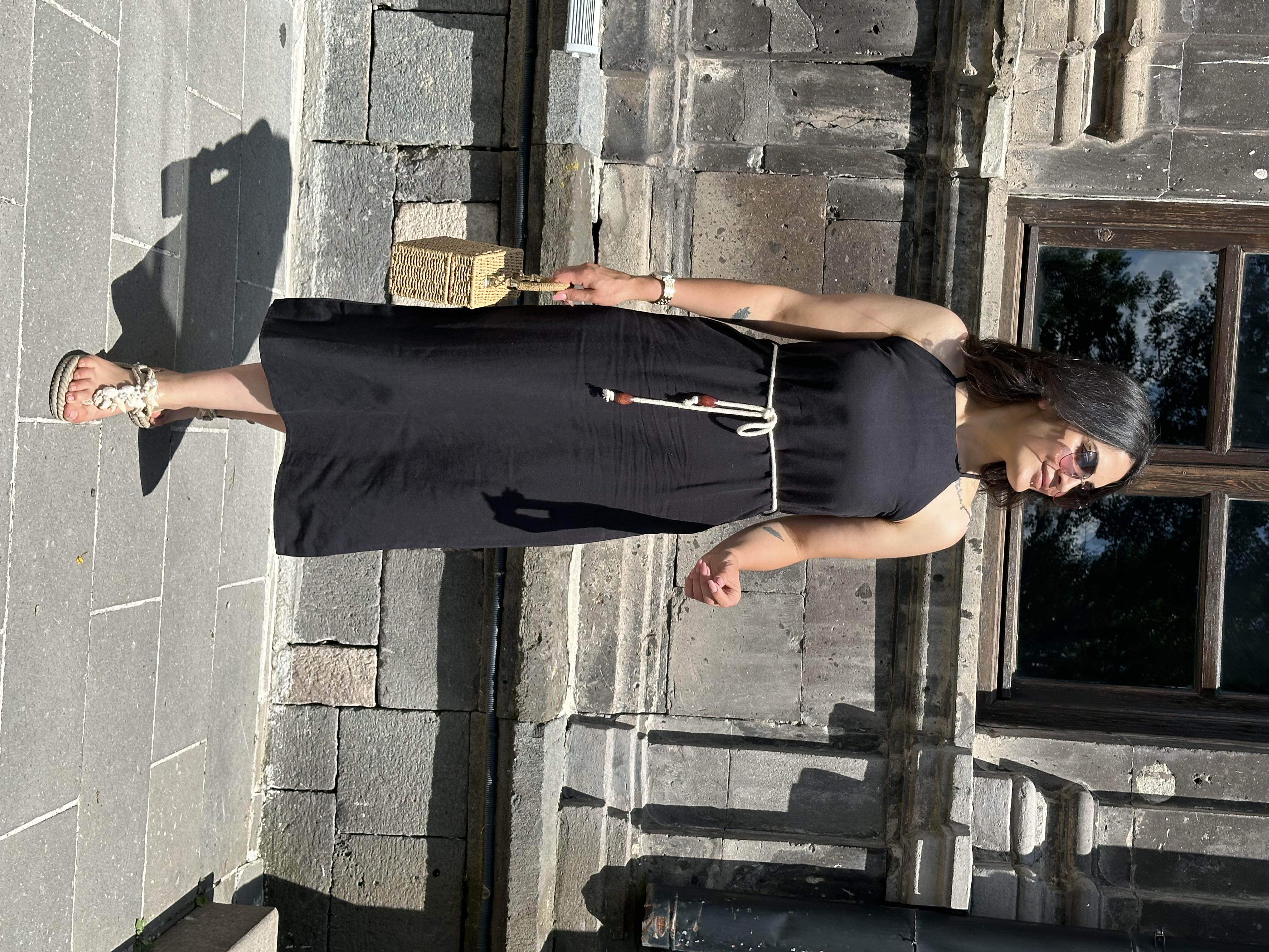 Siyah İp Askı Keten Kumaş Hasır Kemerli Elbise