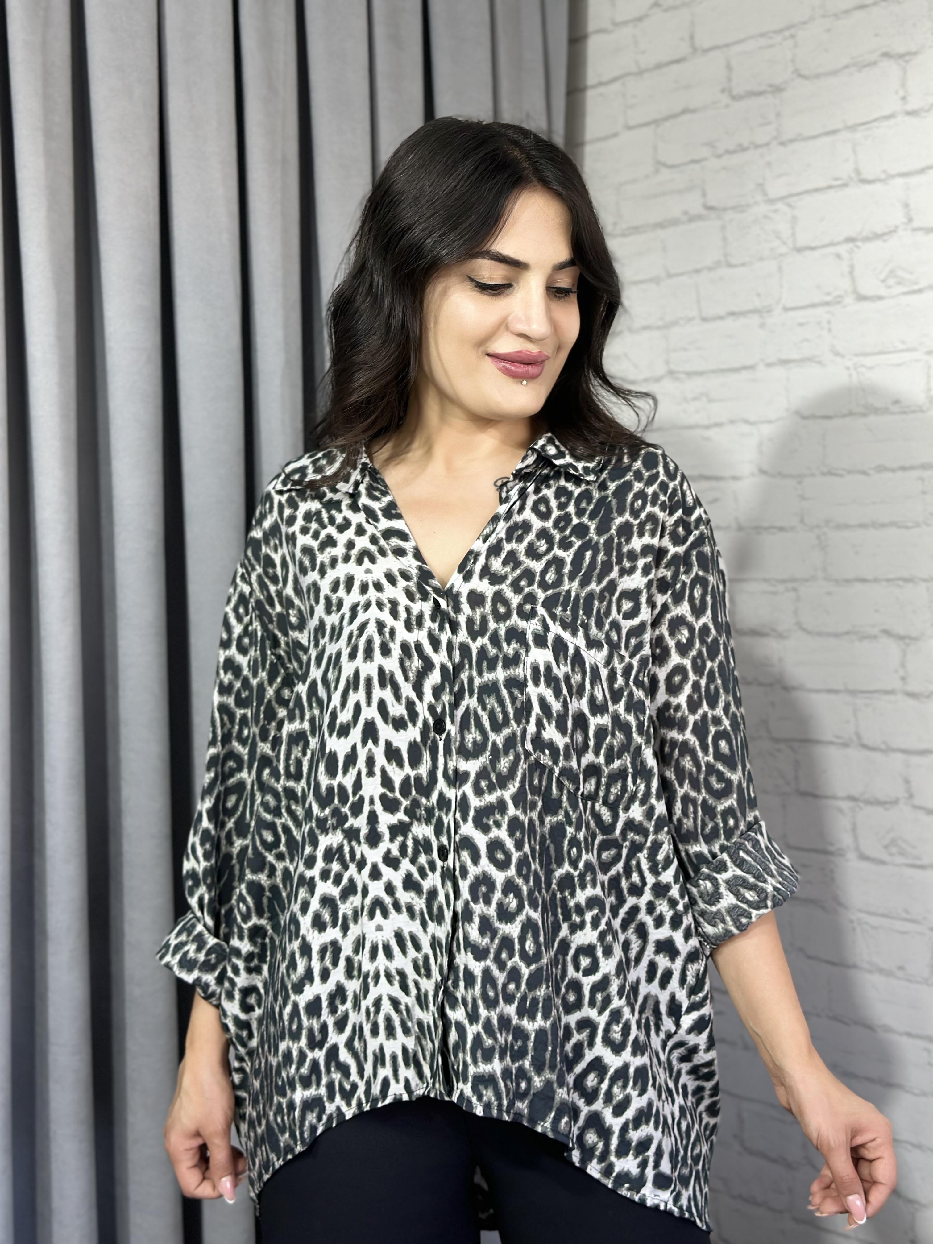 Siyah Leopar Desenli Oversize Cepli Gömlek
