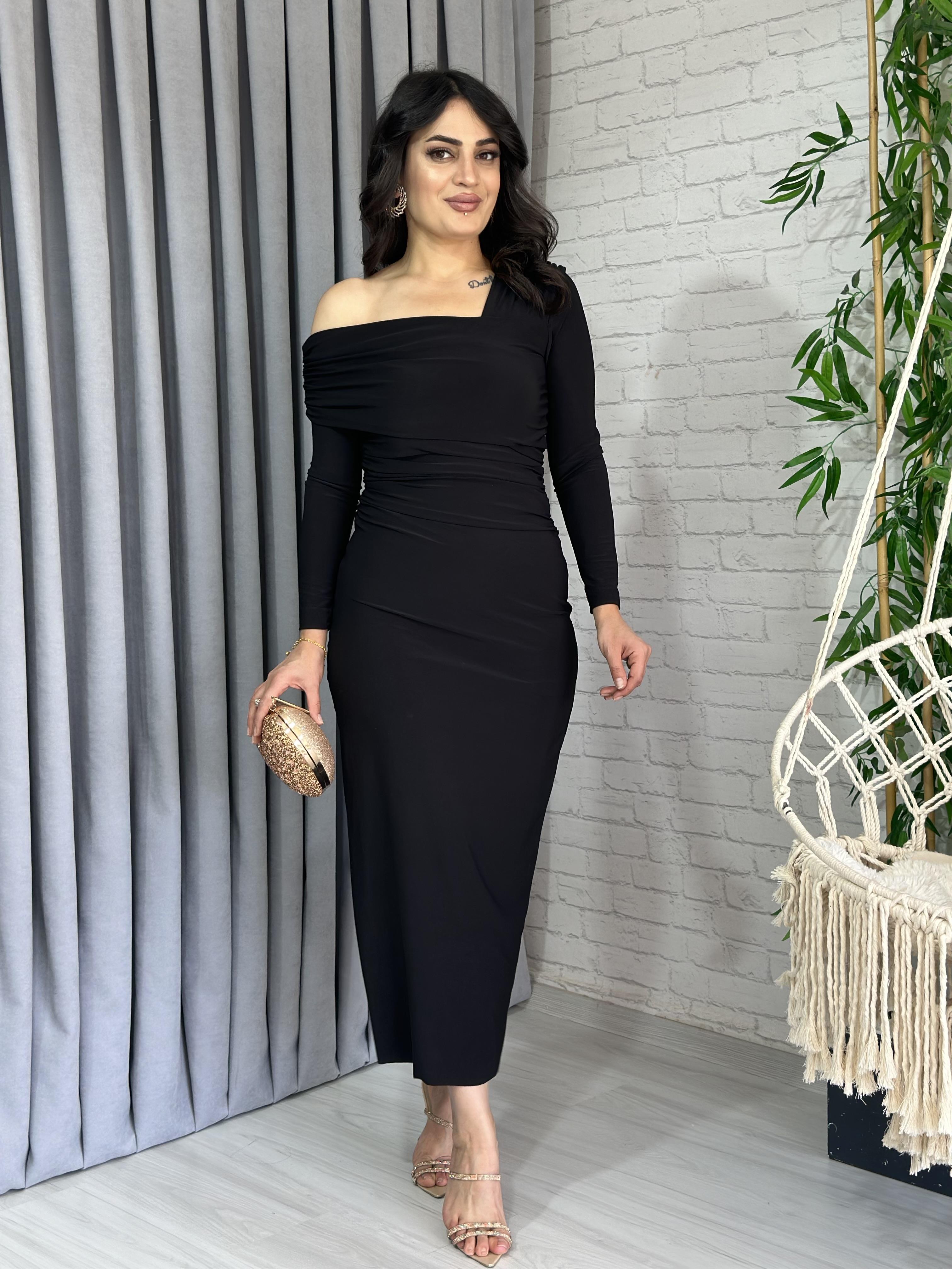 Siyah Sandy Kumaş Tek Omuz Astarlı Elbise 